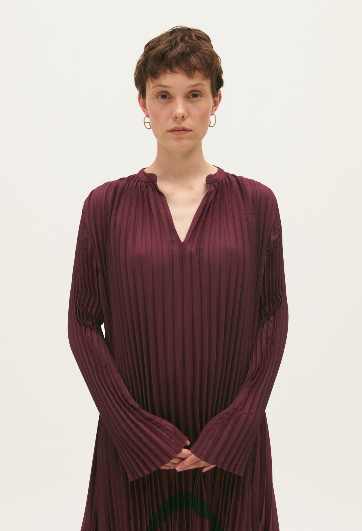 Robe mi-longue plissee