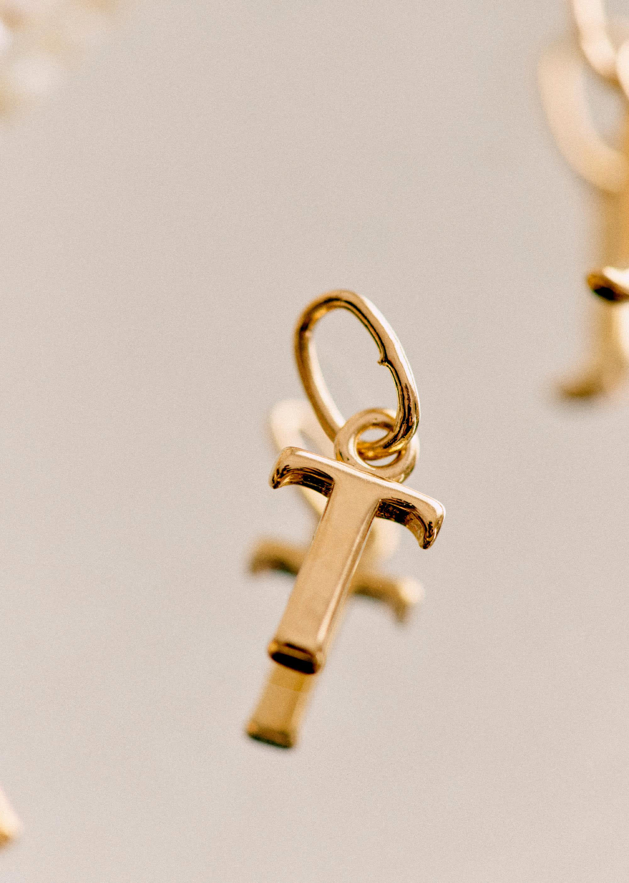 Charm Monica - Lettre T - E-SHOP/BIJOUX Colliers 5905832