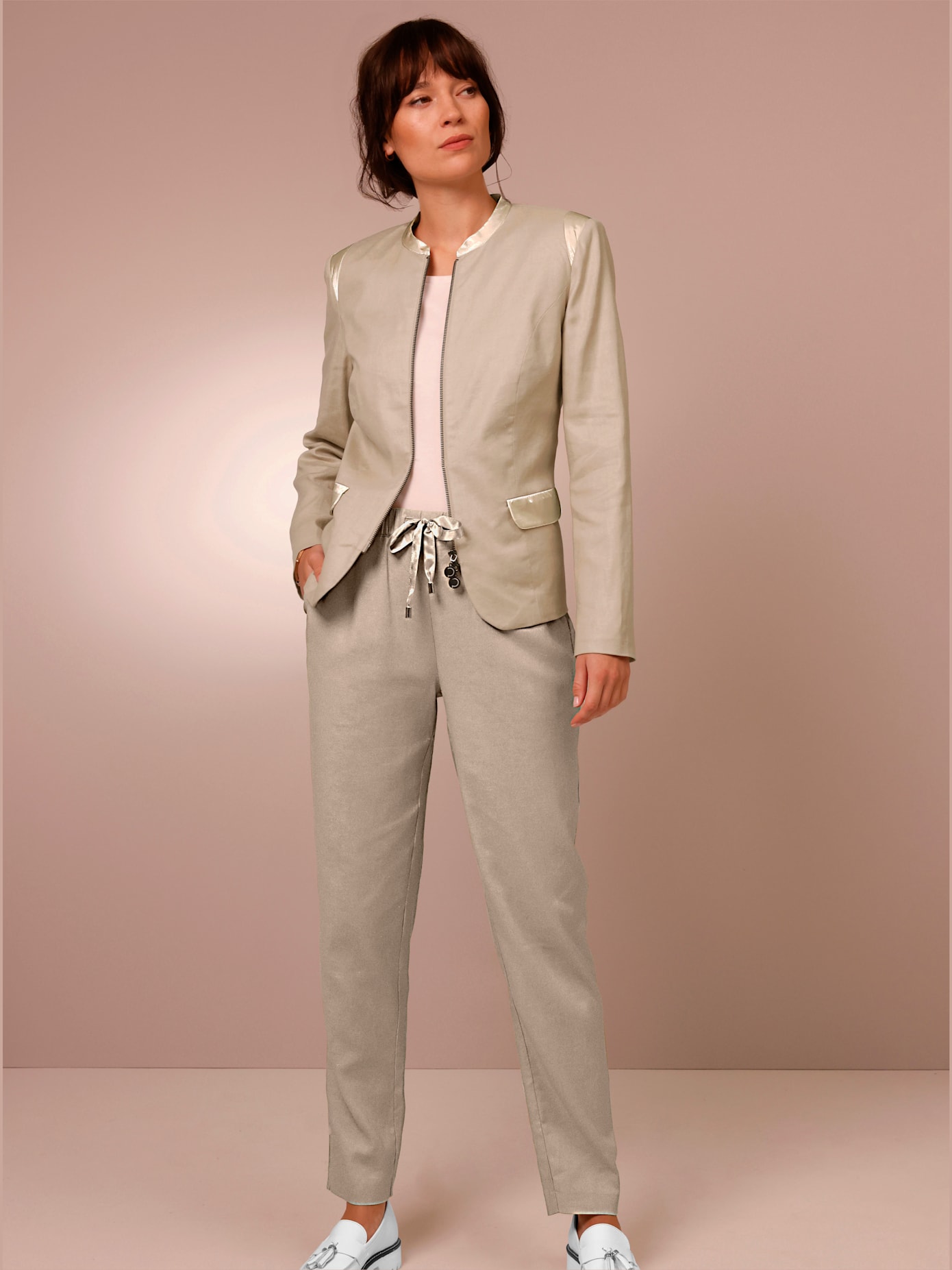 Pantalon en lin et viscose mélange viscose-lin estival