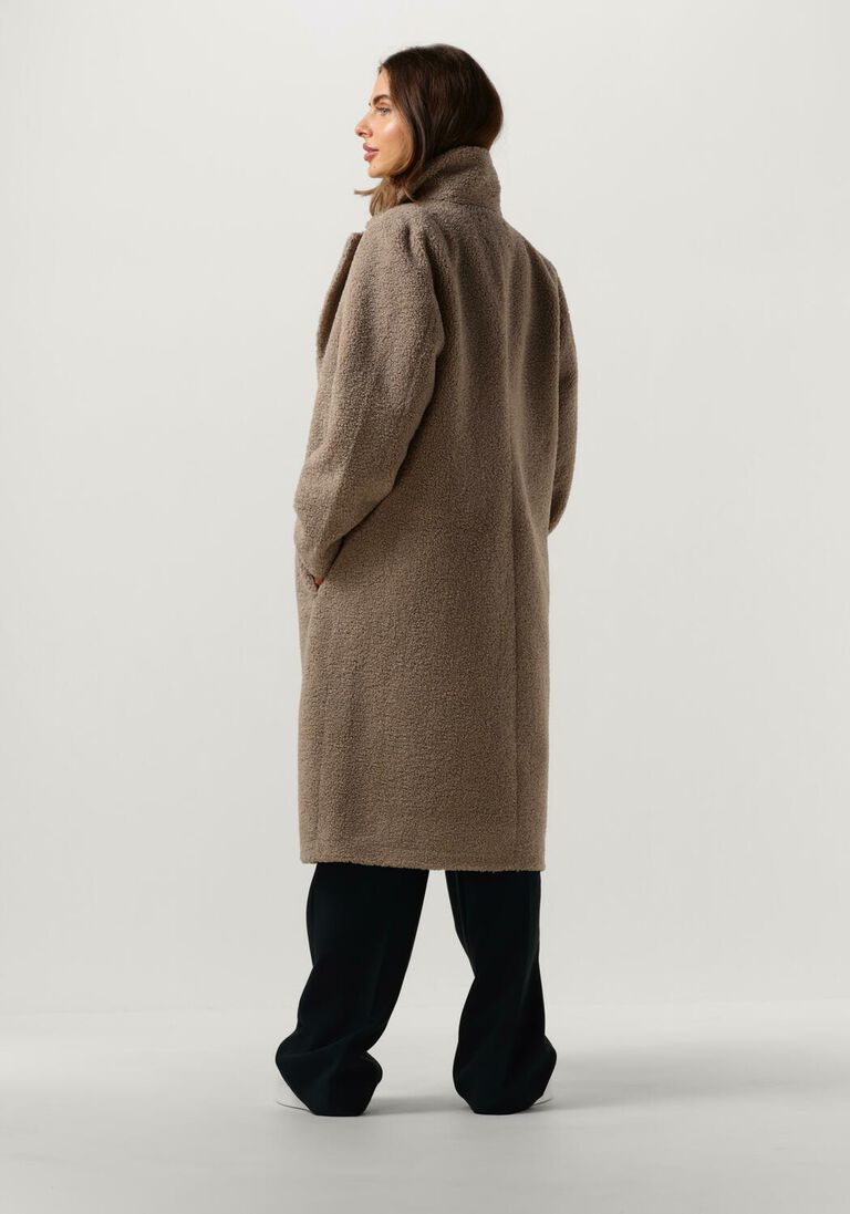 MINUS taupe minus teddy jas saidie vegan fur coat