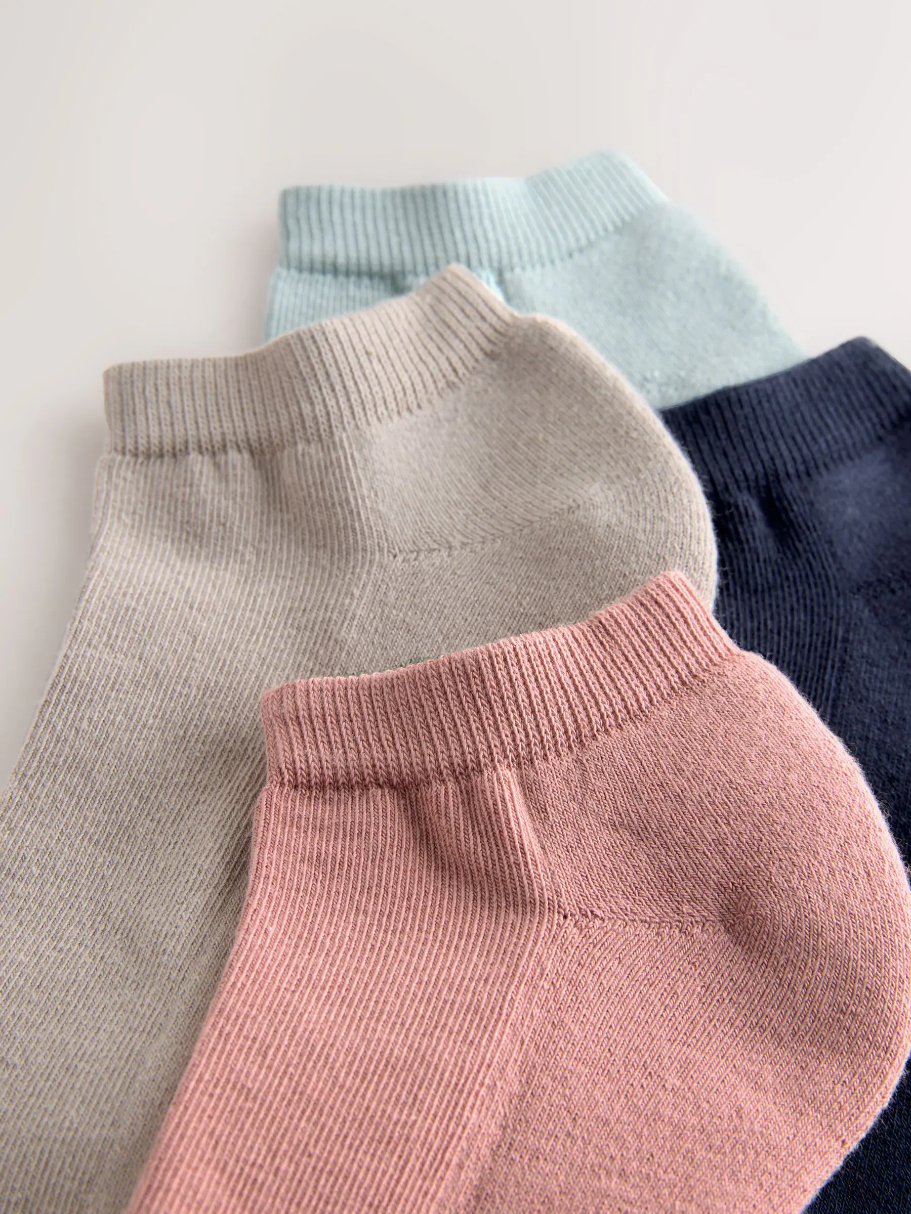 Roze/Blauw/Naturel - 4 paar sneakersokken met verdikte zool