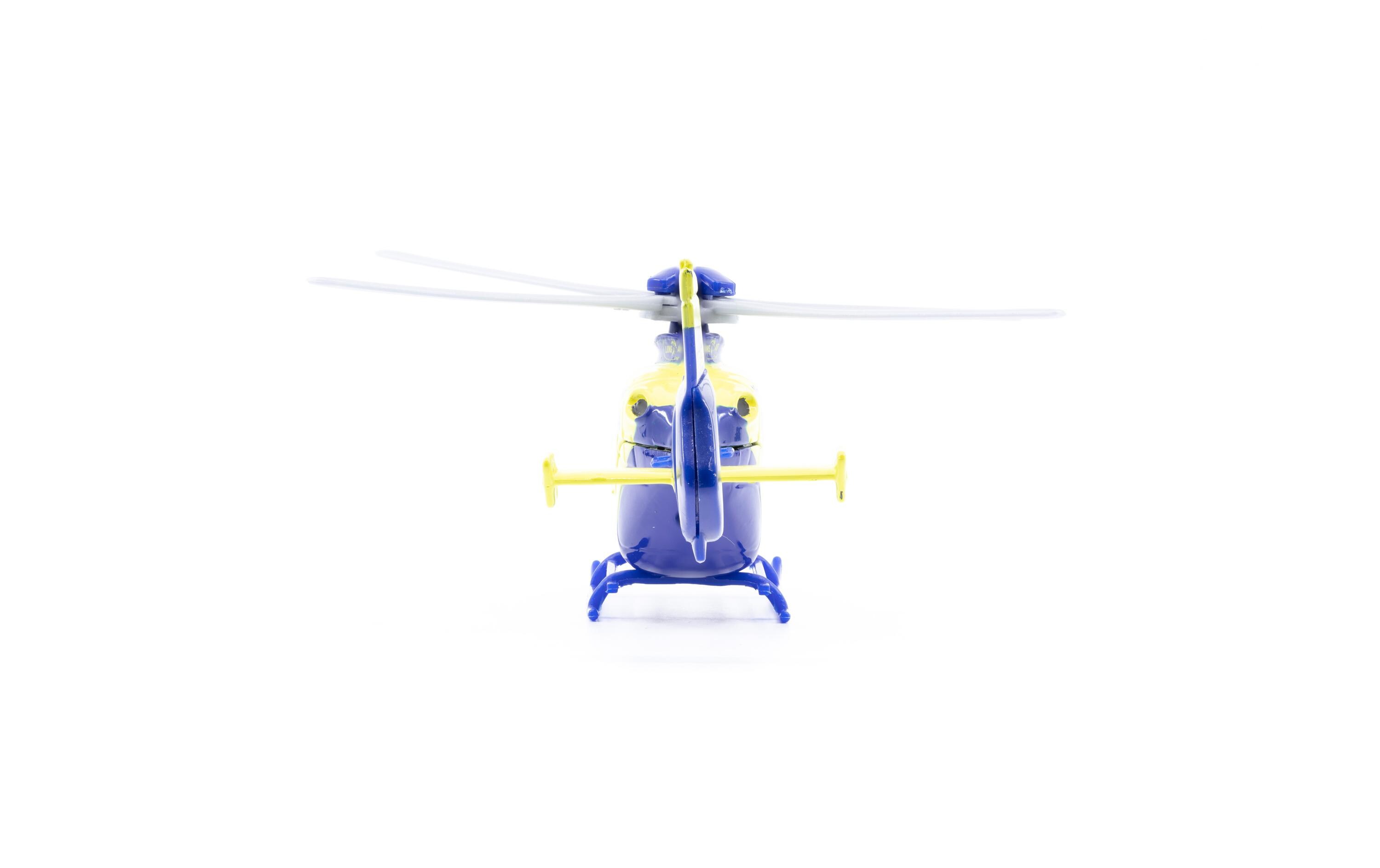Toy EC-135 Alpine Air Ambulance Heli 1:72Kompakter ferngesteuerter Hubschrauber