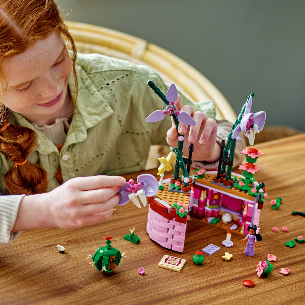 LEGO Disney Encanto Isabela's bloempot 43237
