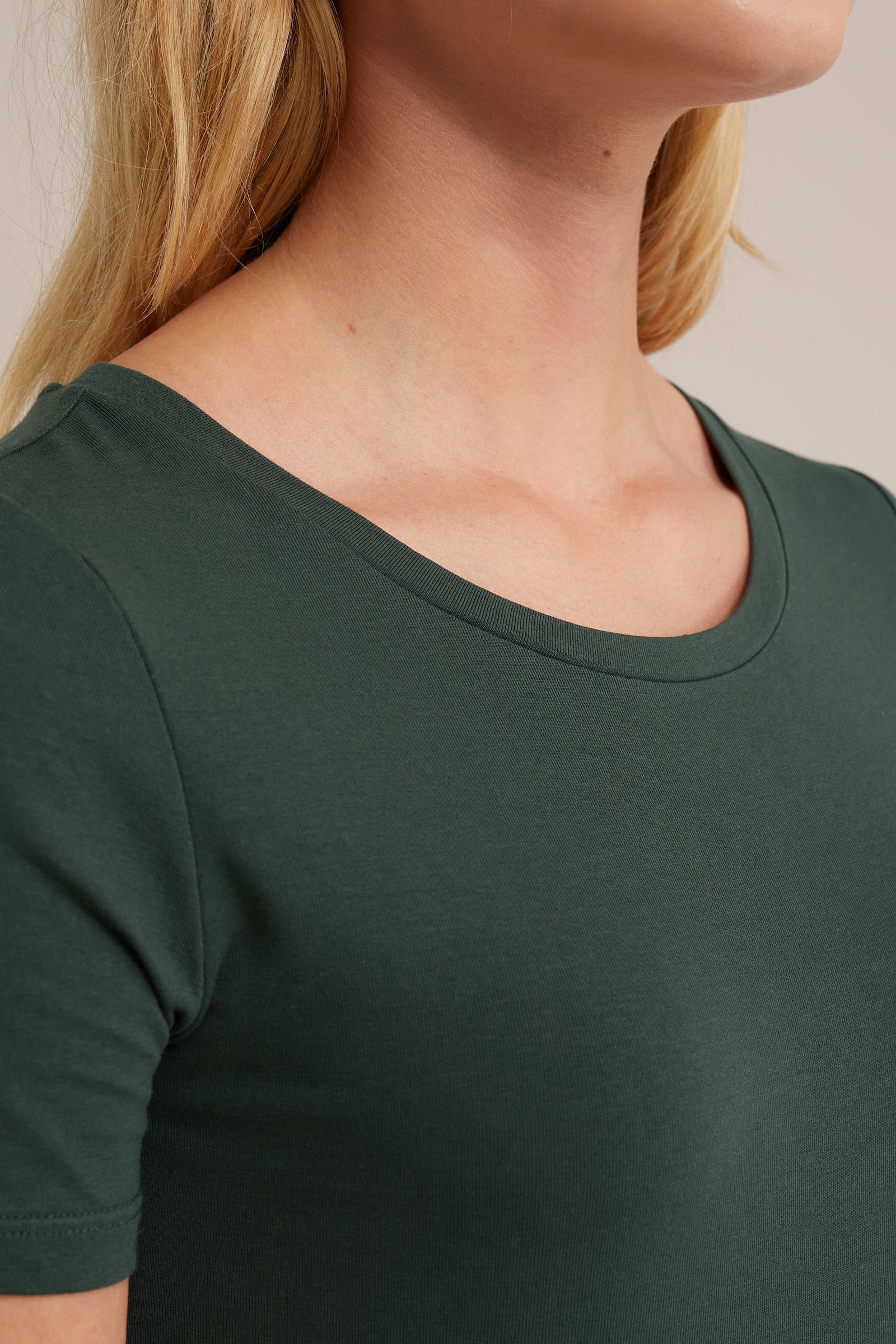 T-shirt WE Fashion Zeegroen