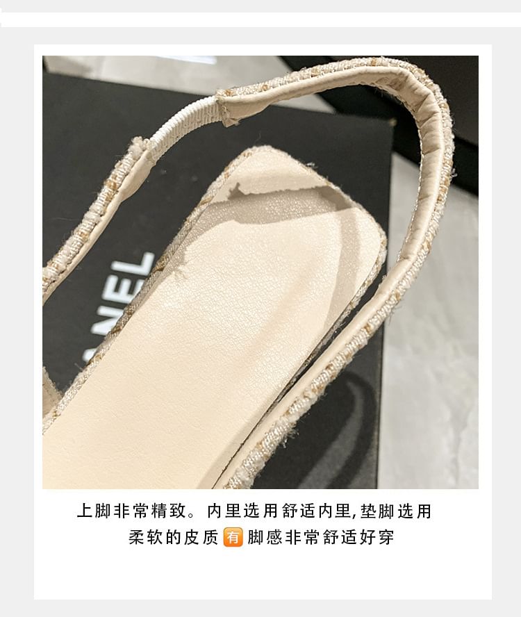 Terute - Puntige geruite slingback kitten heel sandalen