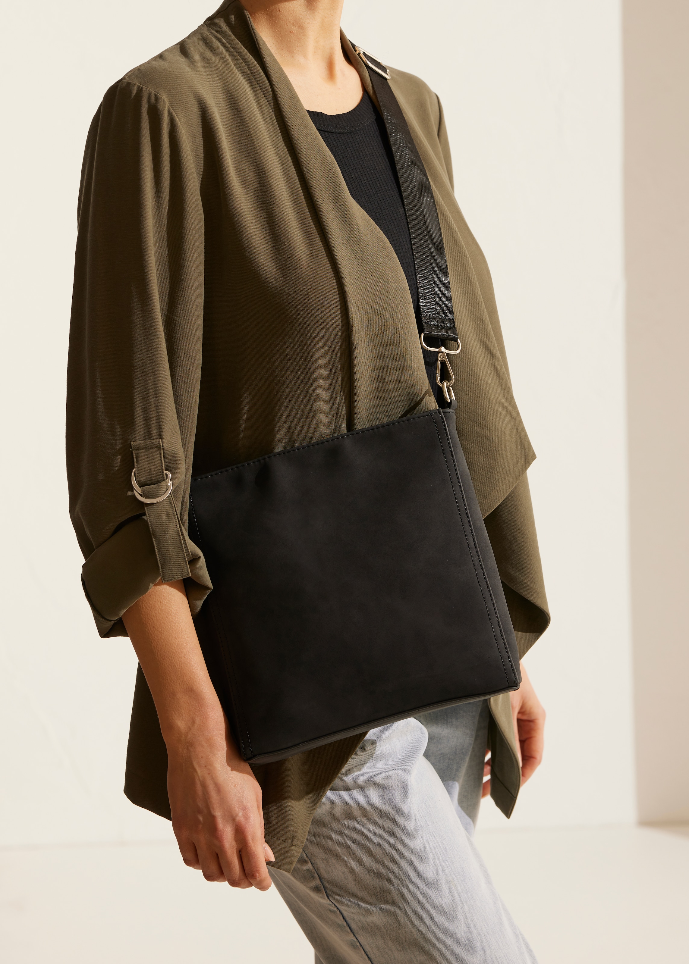 Vivance Umhängetasche »Handtasche« Schultertasche, Crossbody-Bag mit austauschbarem Schulterriemen VEGAN