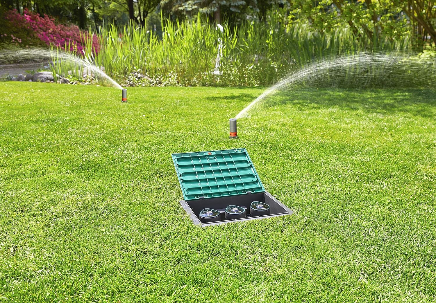 Gardena Ventilbox 9 V Bluetooth-Set: Bodeneinbaudose für den unterirdischen Einbau von batteriebetriebenen Bewässerungsventilen, programmierbar per App (1286-20)