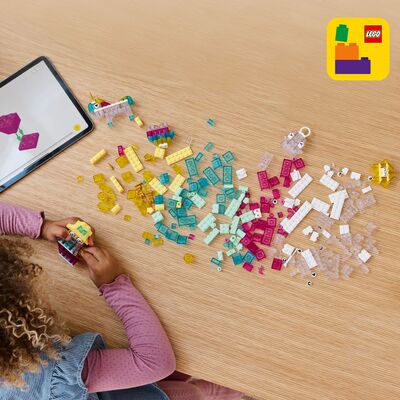 LEGO Classic 11040 Magisk boks med gjennomsiktige klosser