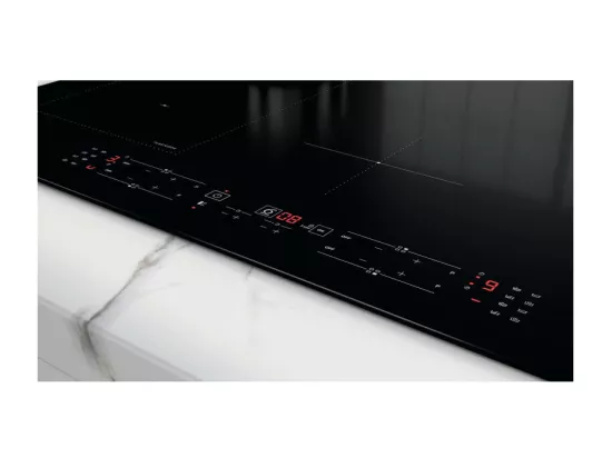 Plaque induction WHIRLPOOL 7200W 77cm, WLB 2977 NE