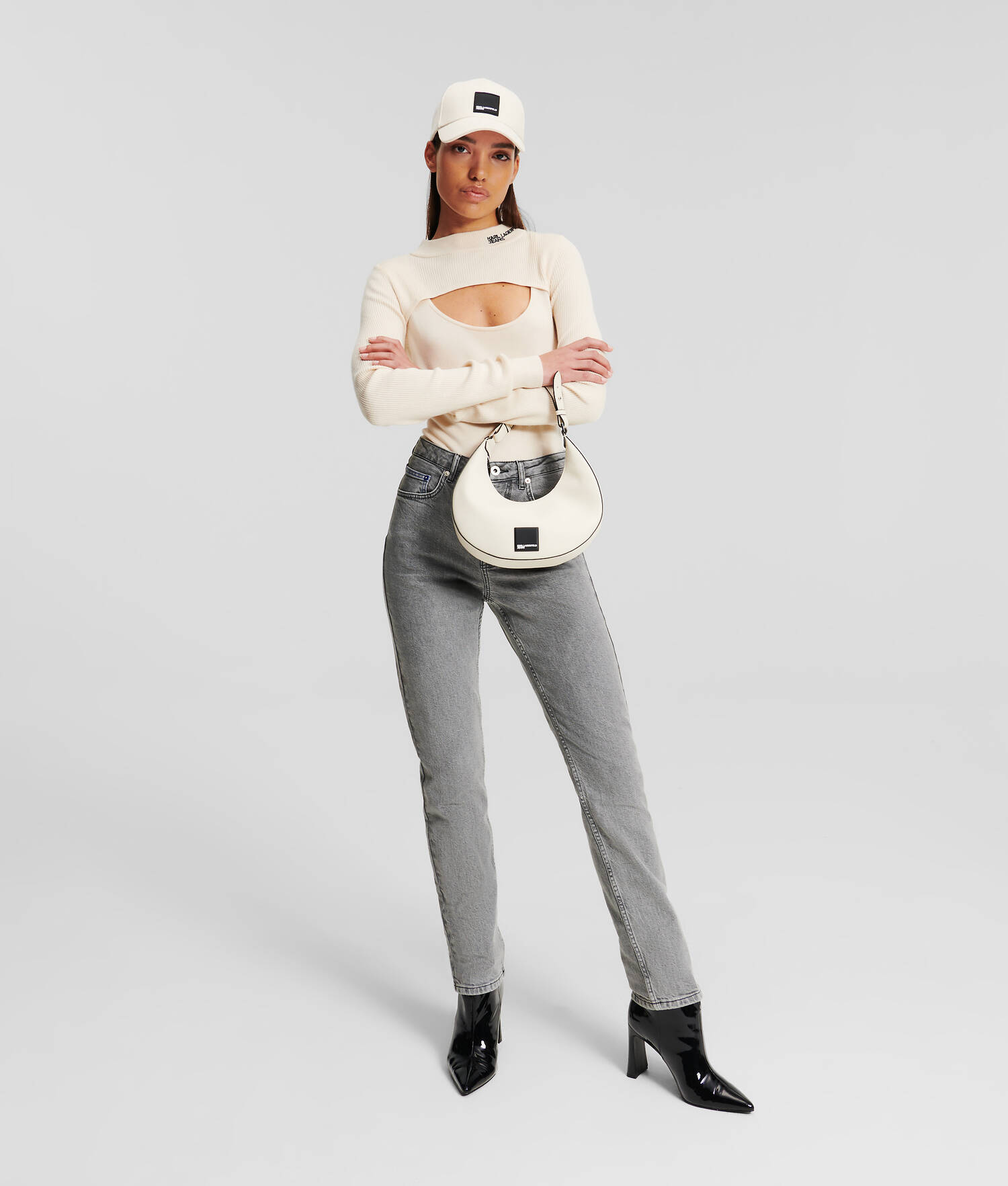 JEAN TAILLE HAUTE FUSELÉ KLJ