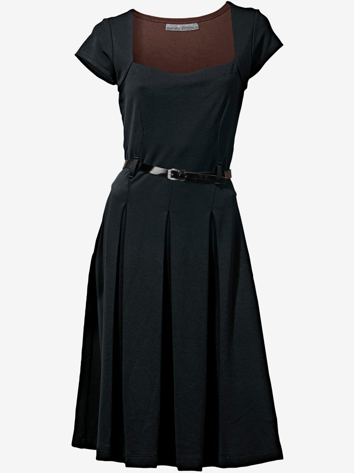 Robe en jersey look féminin avec ceinture