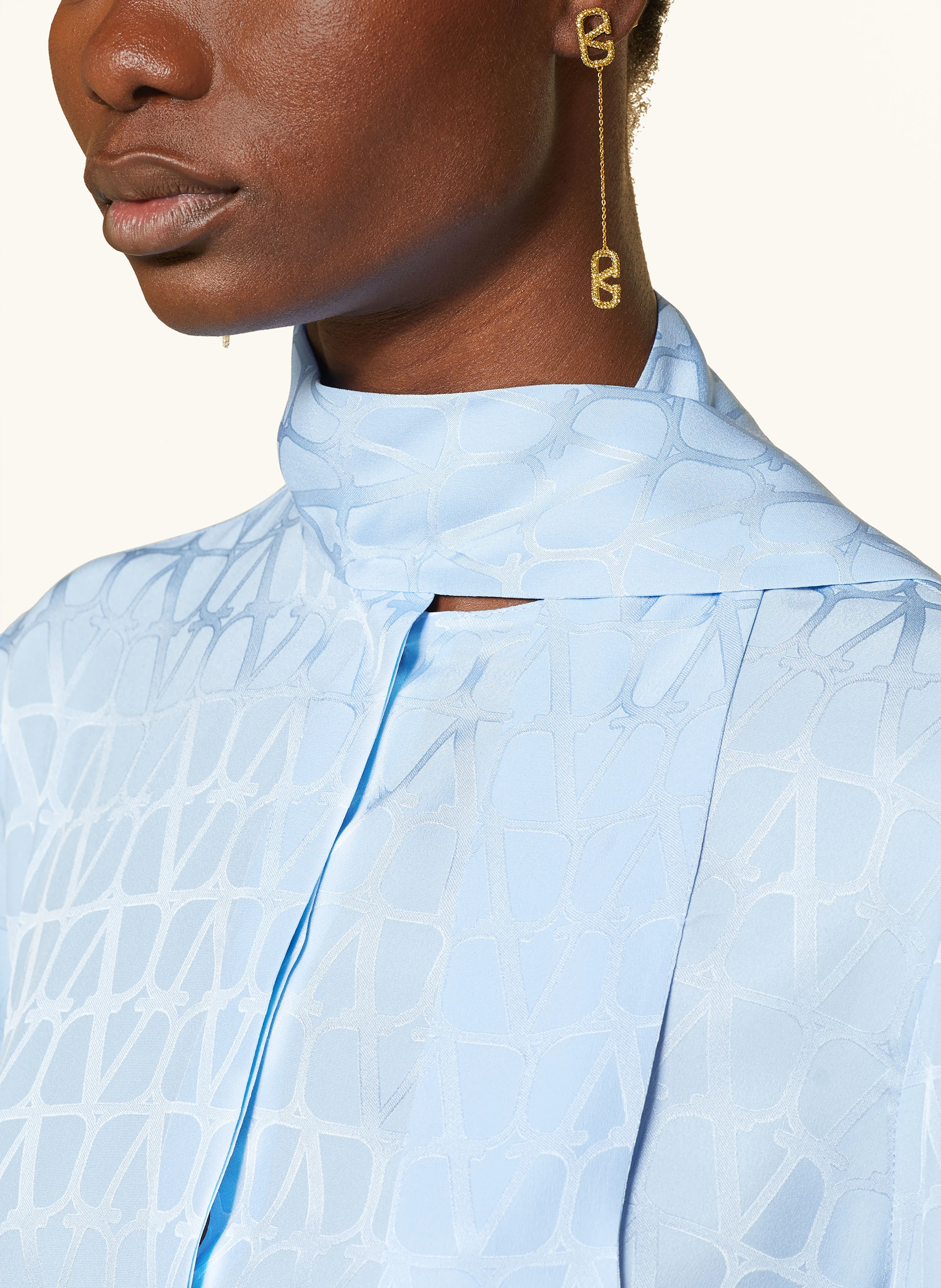 VALENTINO GARAVANI Ohrhänger VLOGO SIGNATURE mit Swarovski®-Kristallen