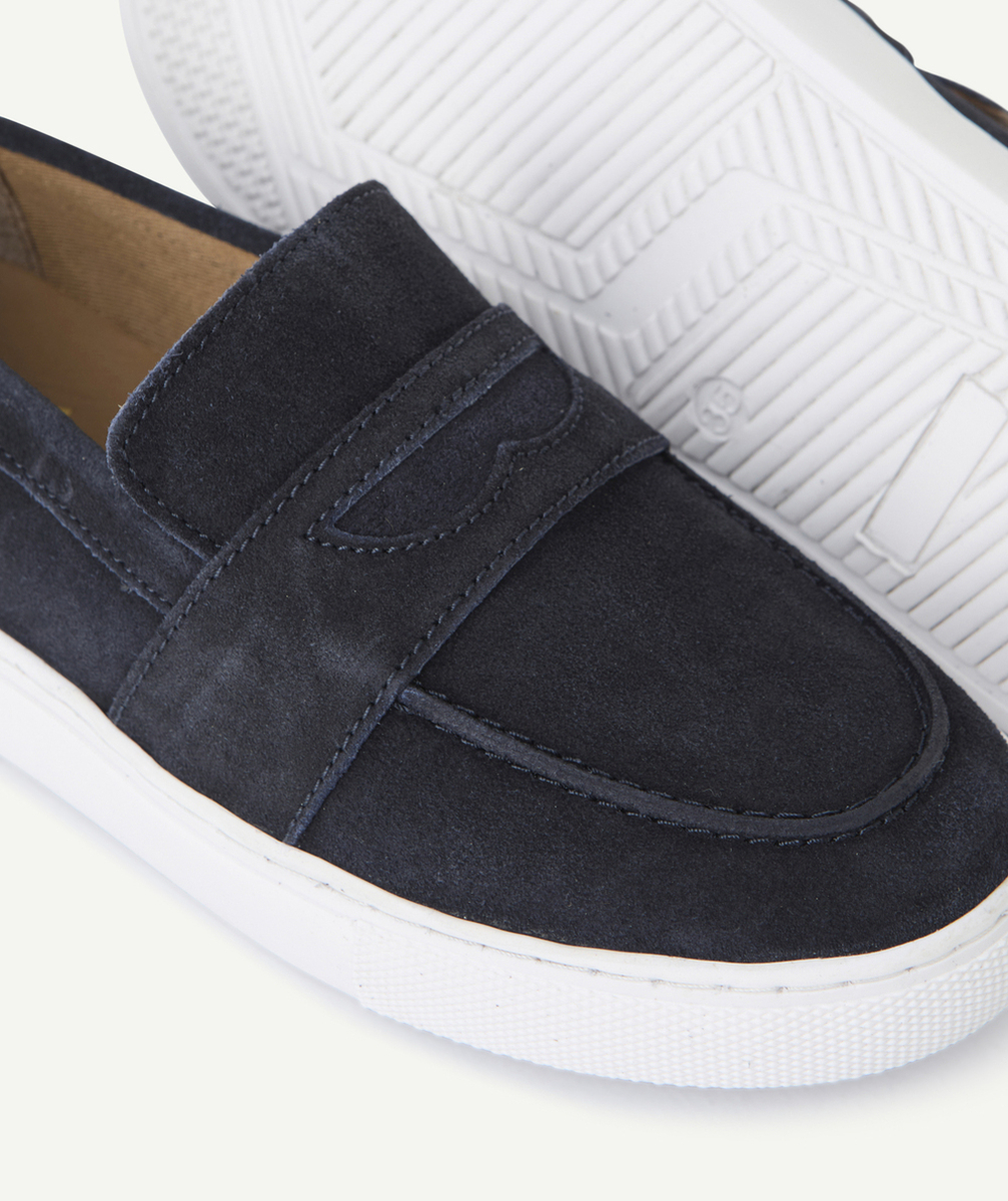 chaussures garçon en cuir bleu marine