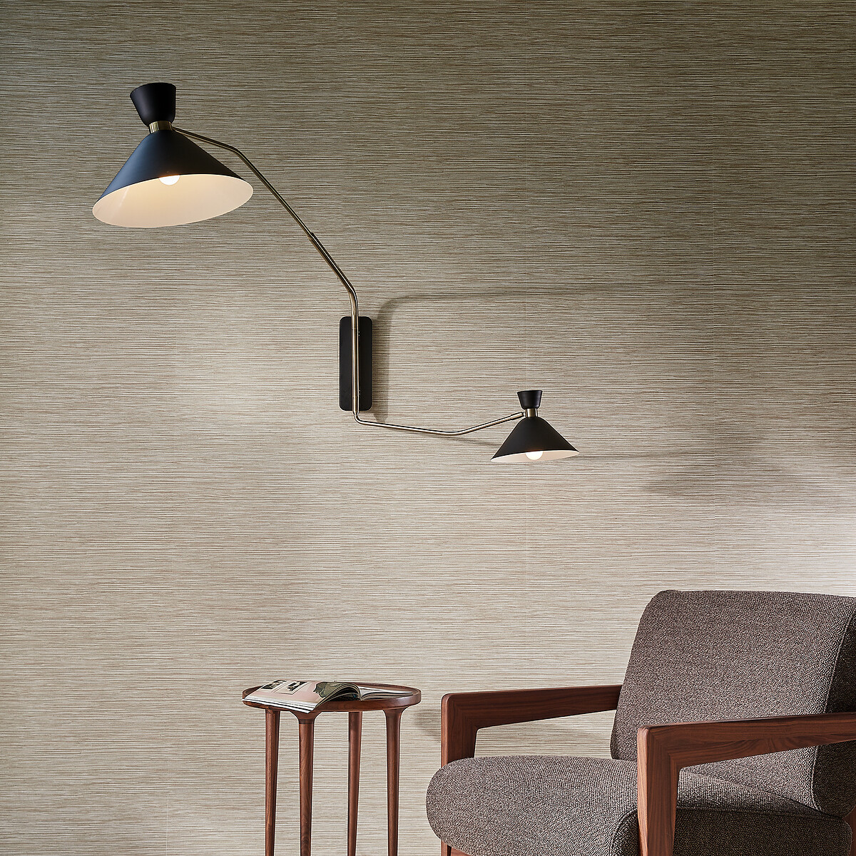 AM.PM<br>Luminária de parede dupla XL em latão envelhecido, Zoticus
