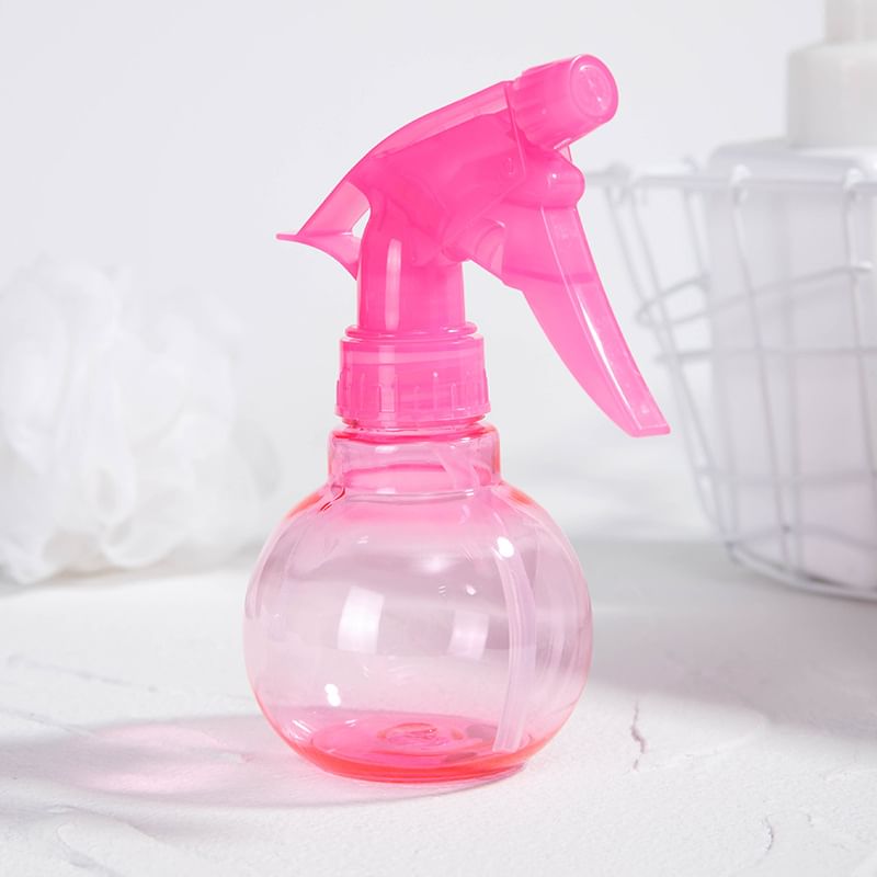 XIXI STUDIO - Plastic tuinspuitfles
