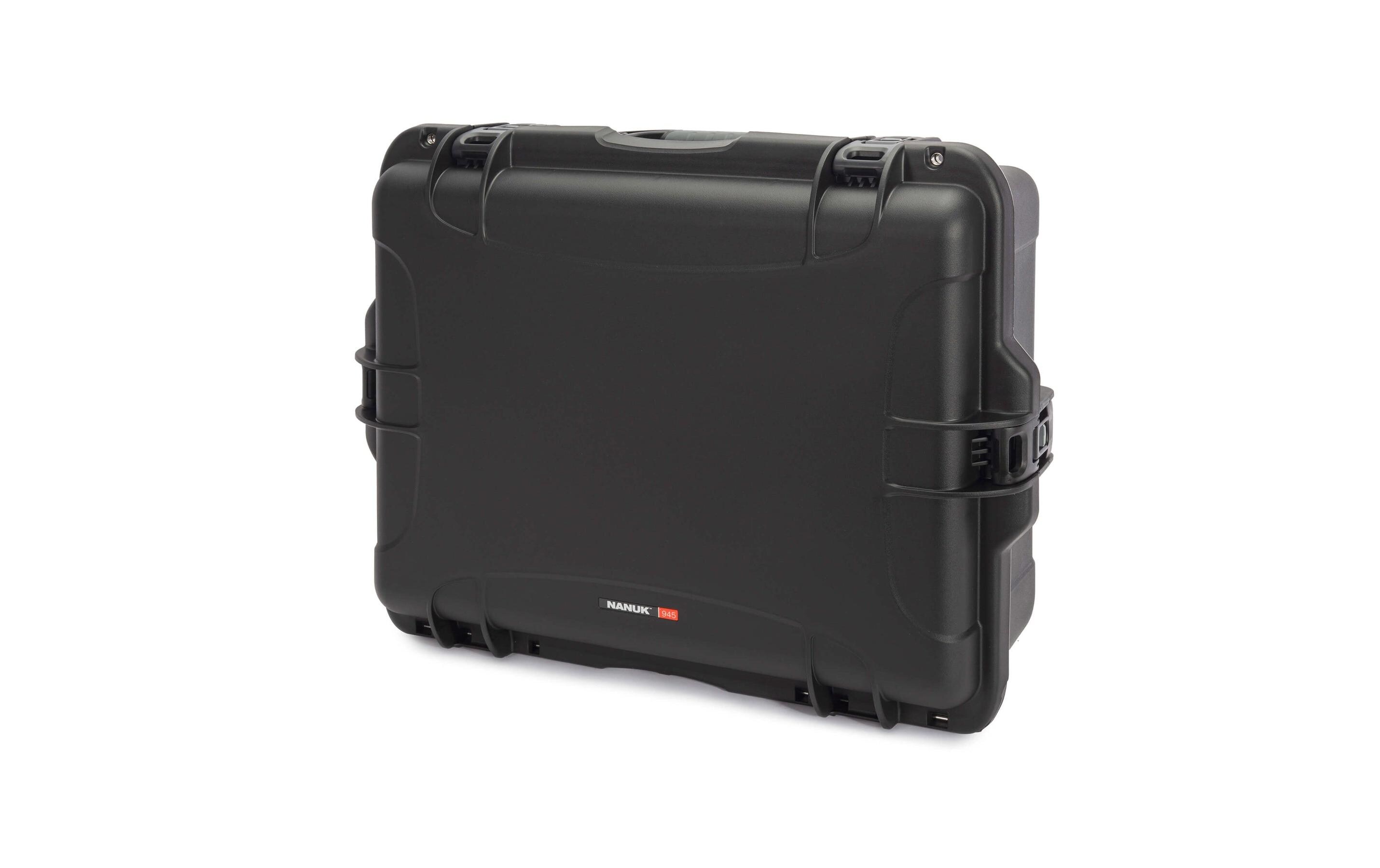 Kunststoffkoffer 945 - mit Schaum Schwarz<br>Leichter, wasserdichter und robuster Hartschalenkoffer