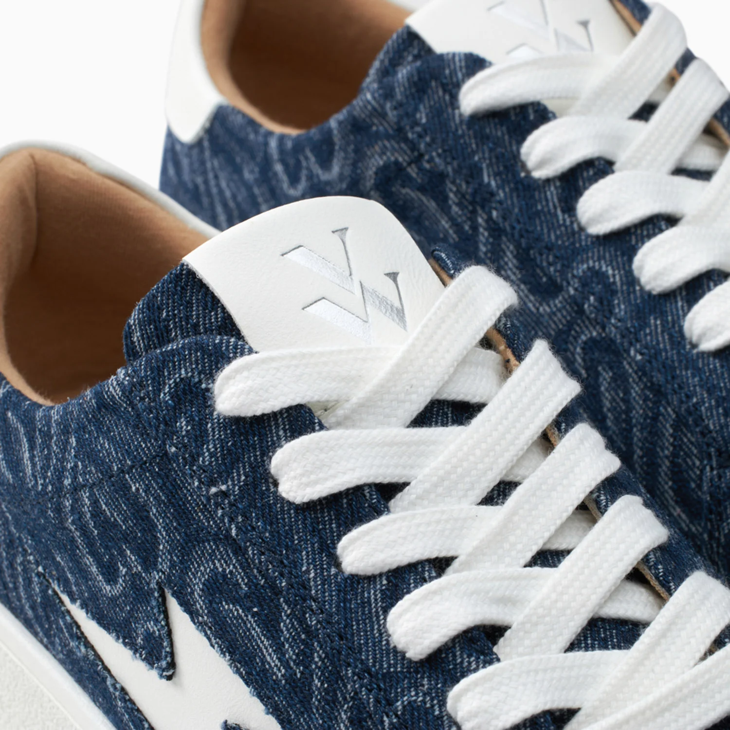 Sneakers-Baskets éclair Enola denim coeur à lacets