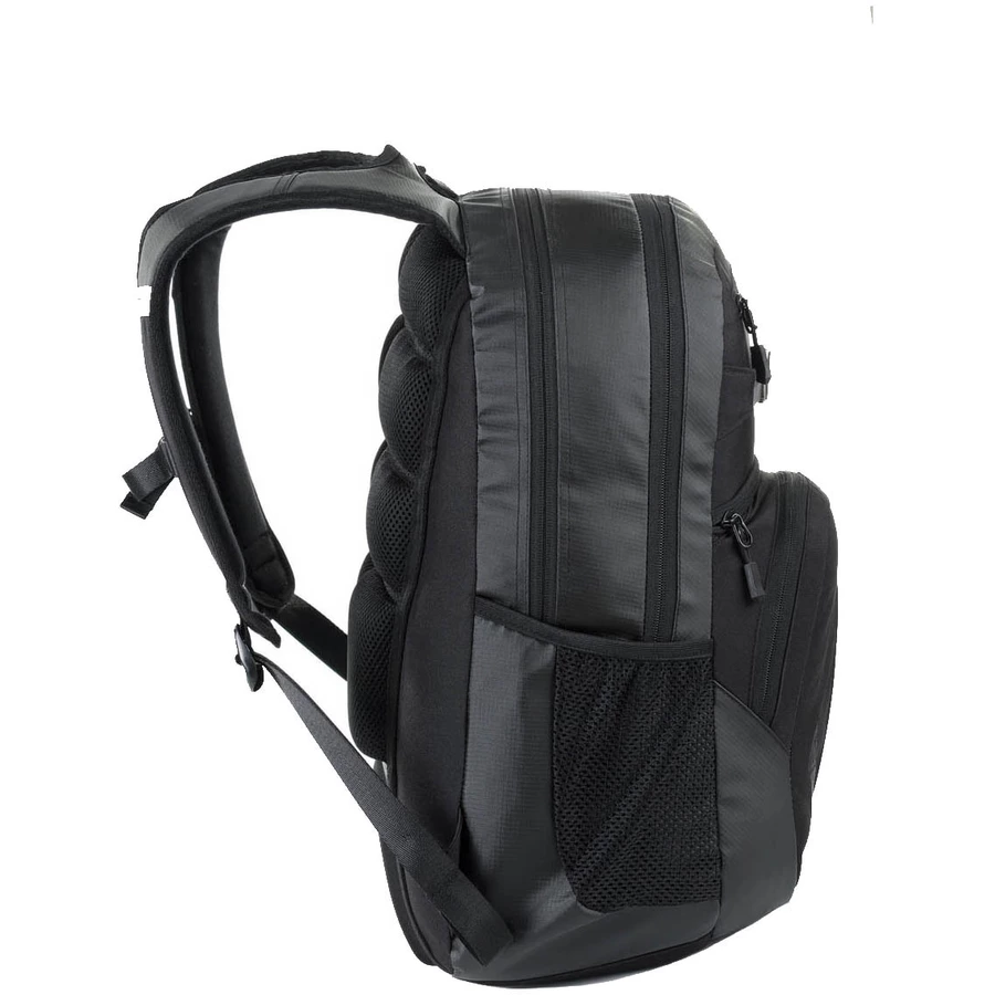 Nitro Hero - Laptoprucksack 17 52 cm tough black