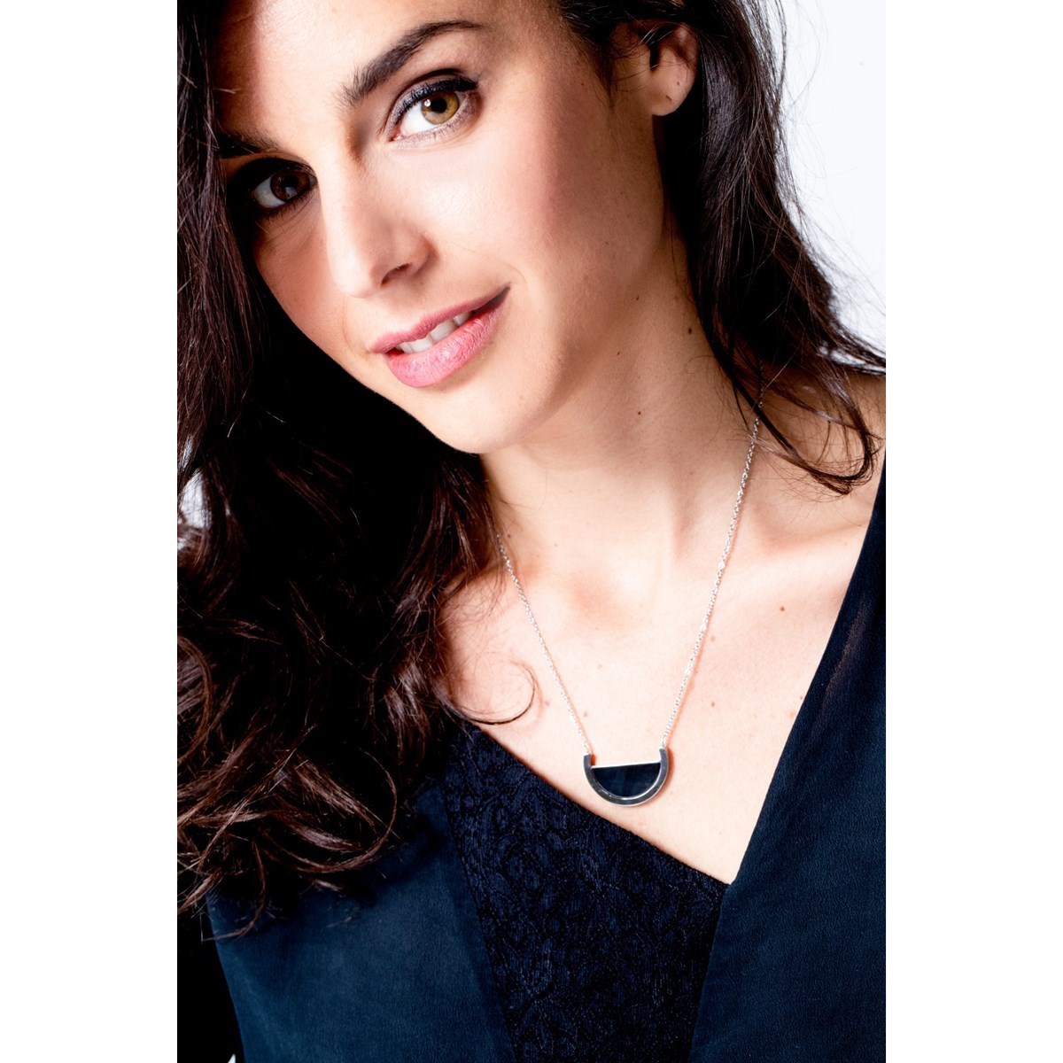 Collier mono-motif en Acier 316L et céramique - blanc brillant