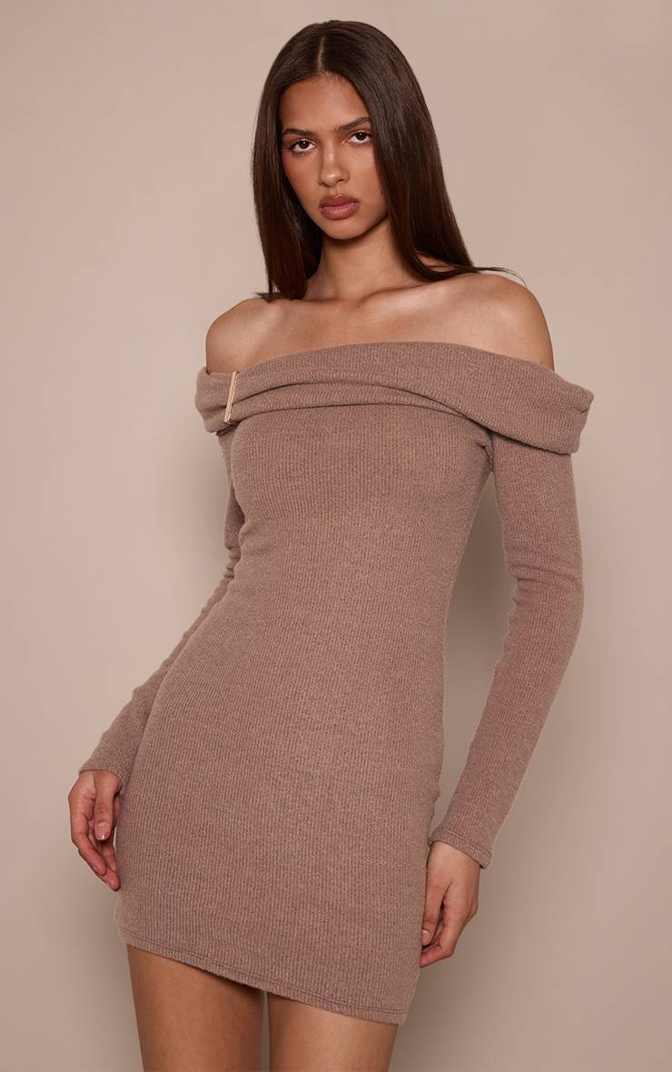 Taupe Robe Moulante Côtelée Brossée À Détails Bordés Et Encolure Bardot