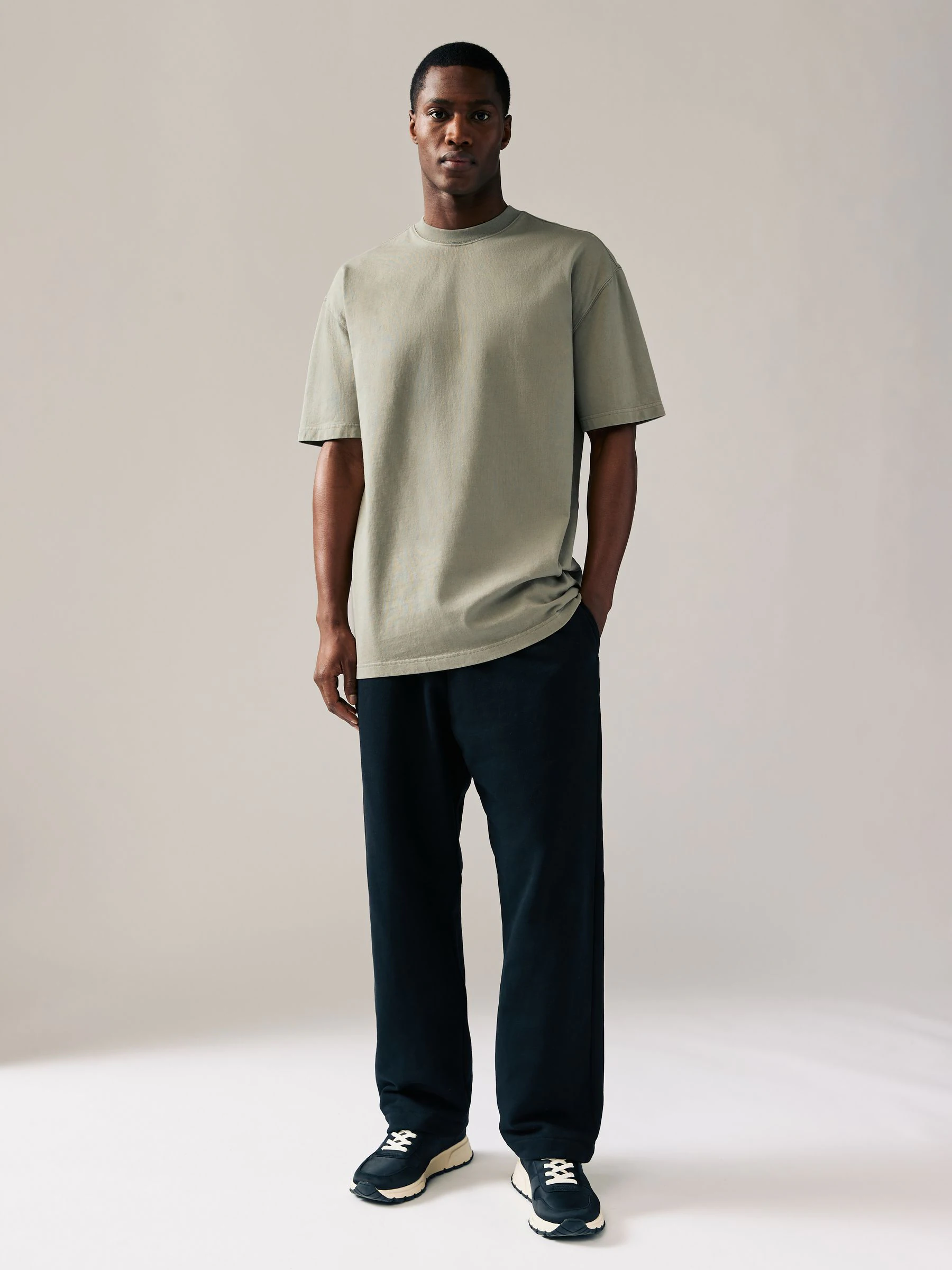 Antracietgrijs/Groen/Ecru geverfd - Relaxed fit - Verpakking van 3 T-shirts van zware stof