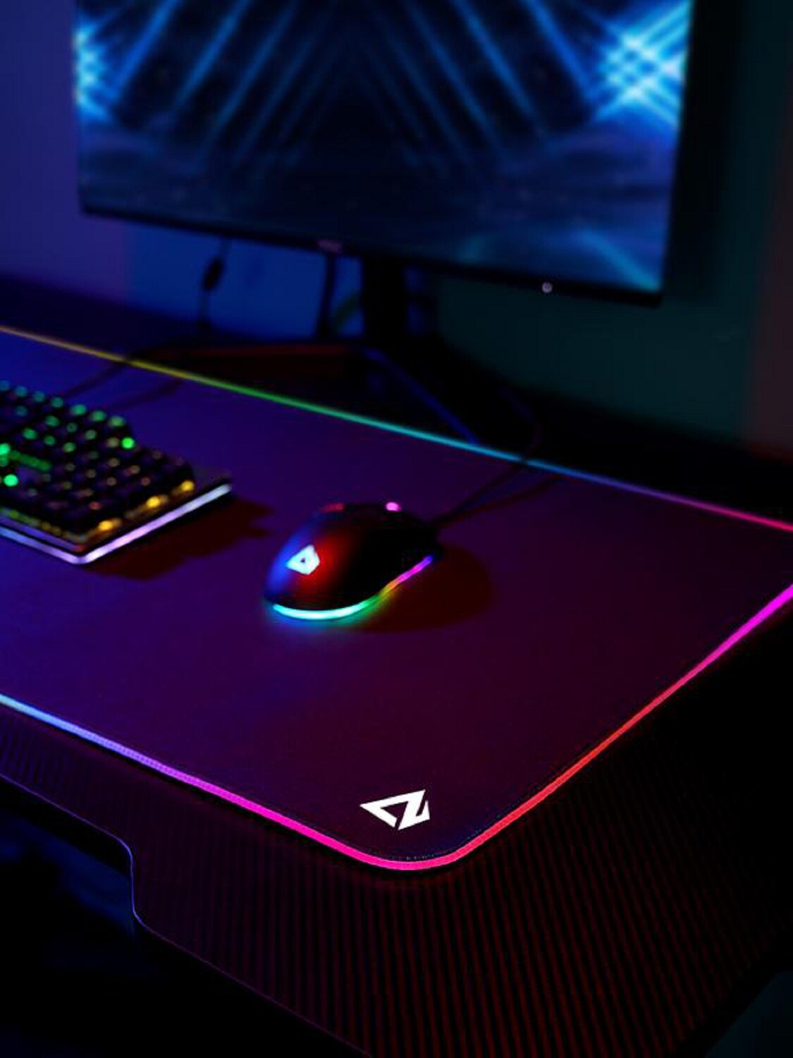AUKEY KM-P7 RGB Gaming Mauspad Extended Soft LED Multi Color Schreibtischunterlage XL Mousepadabwaschbar