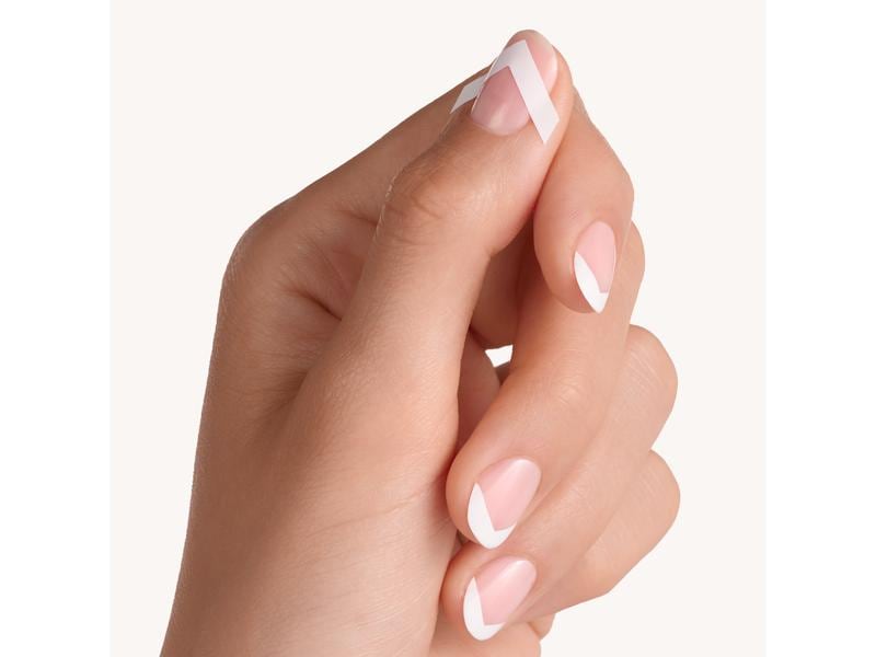 essence Schablone French Manicure 01 French Tips & Tricks Schablonen für präzise French Manicure Looks und saubere Nagelspitzen