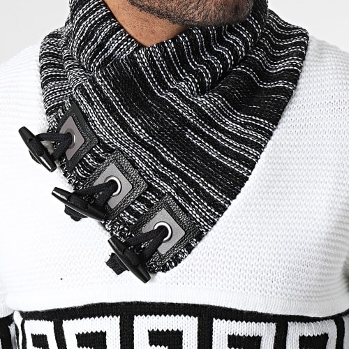Pull Col Boutonné Blanc Noir