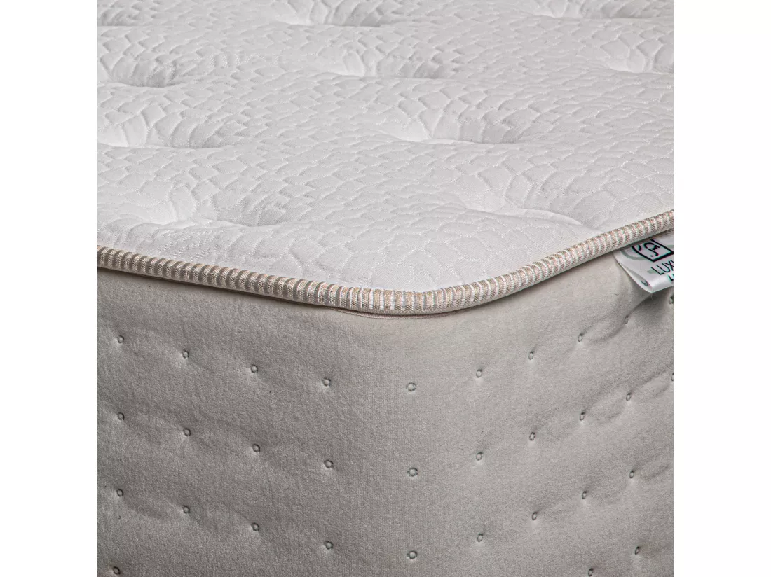 Matelas 140x190 cm, Purlux, 26cm, latex, mousse haute densité, ferme