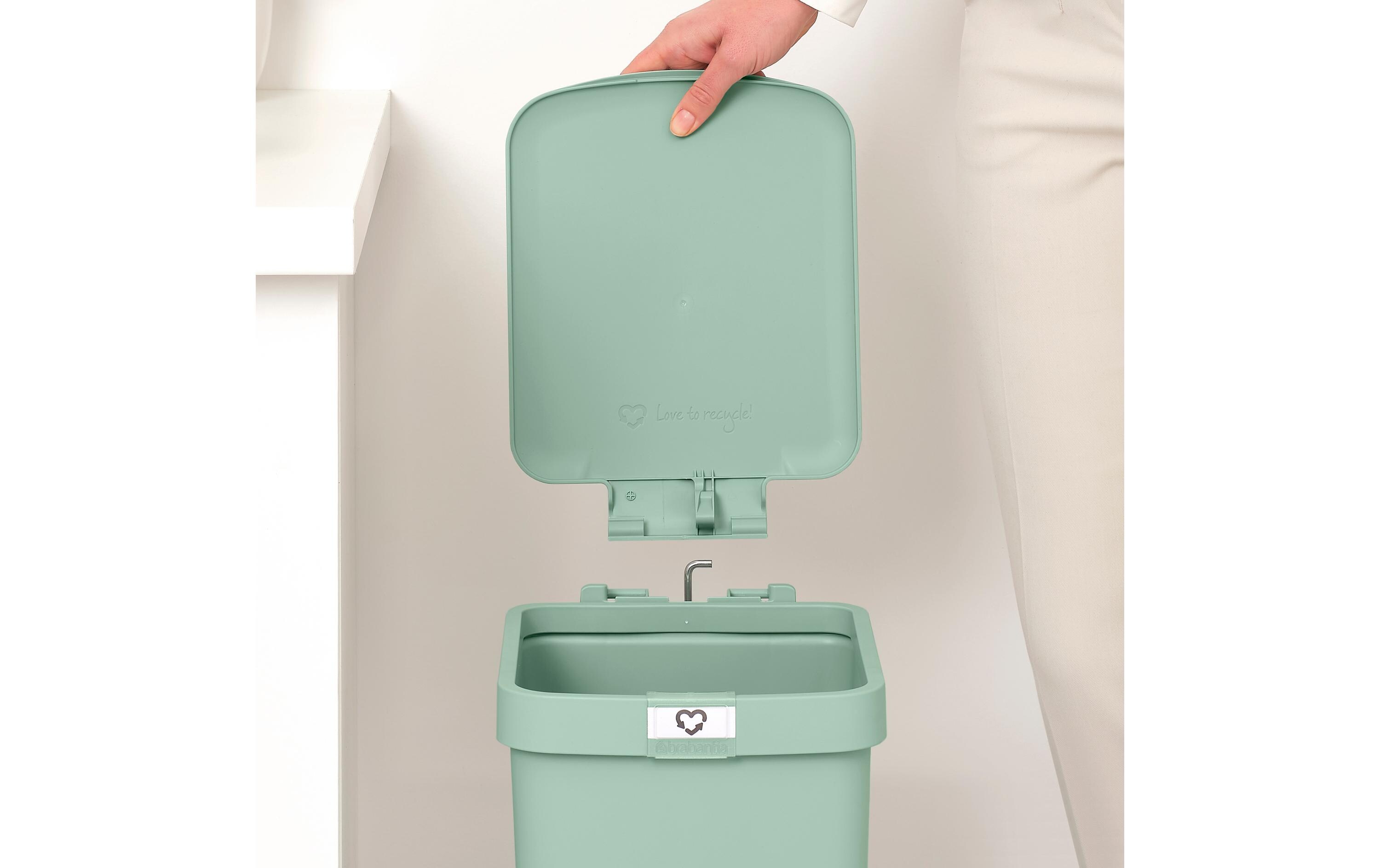 Recyclingbehälter StepUp 16 l, GrünTreteimer für Recycling Materialien