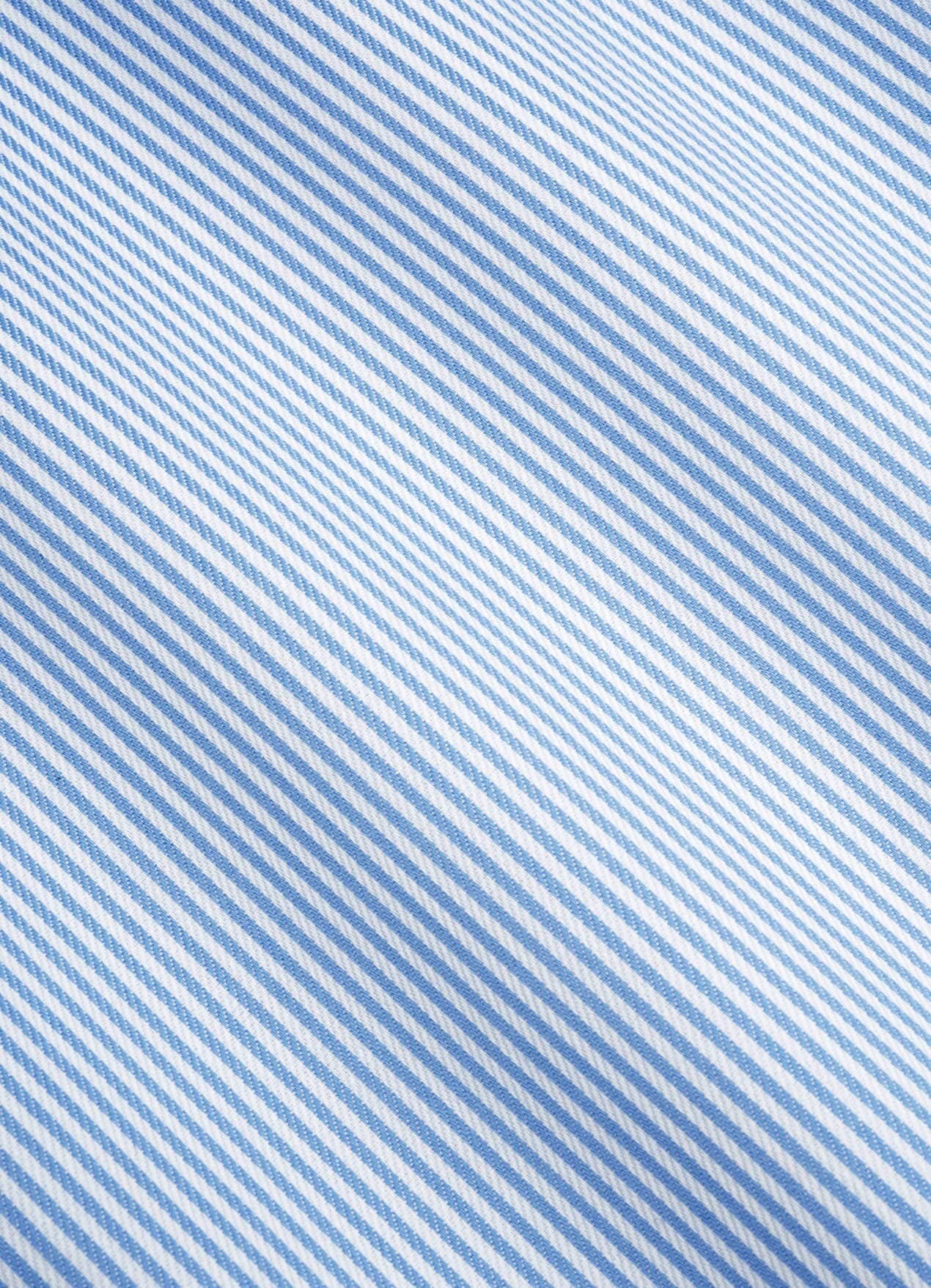 Chemise coupe très ajustée en twill bleu moyen à rayures