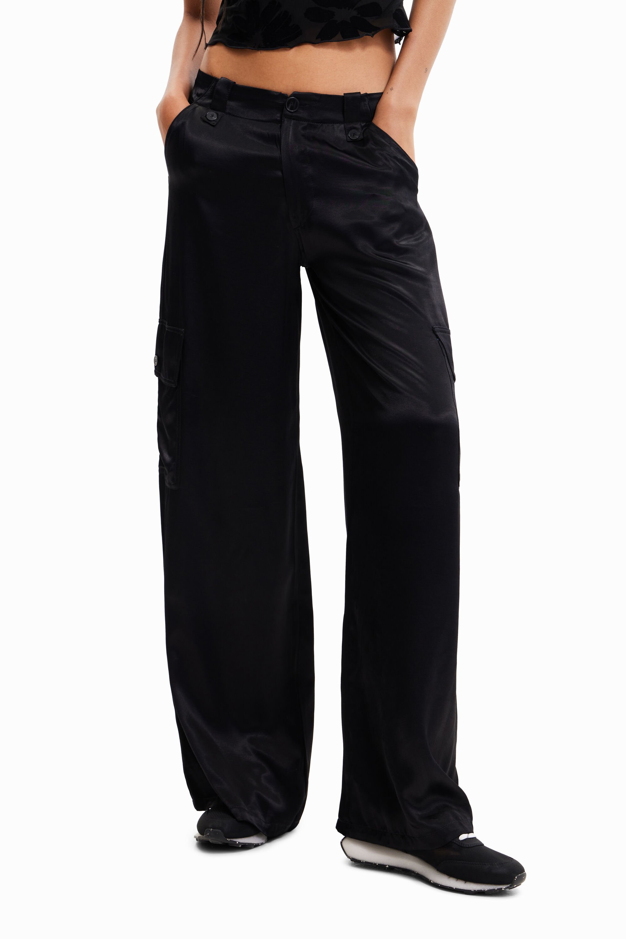 Pantalon cargo wide leg satiné