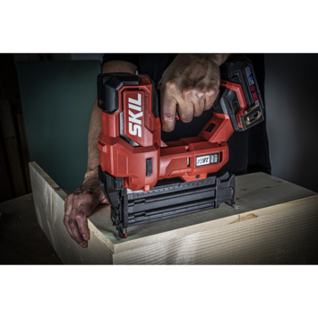 SKIL 20V tacker / spijkerpistool 18GA XP brushless (zonder accu)