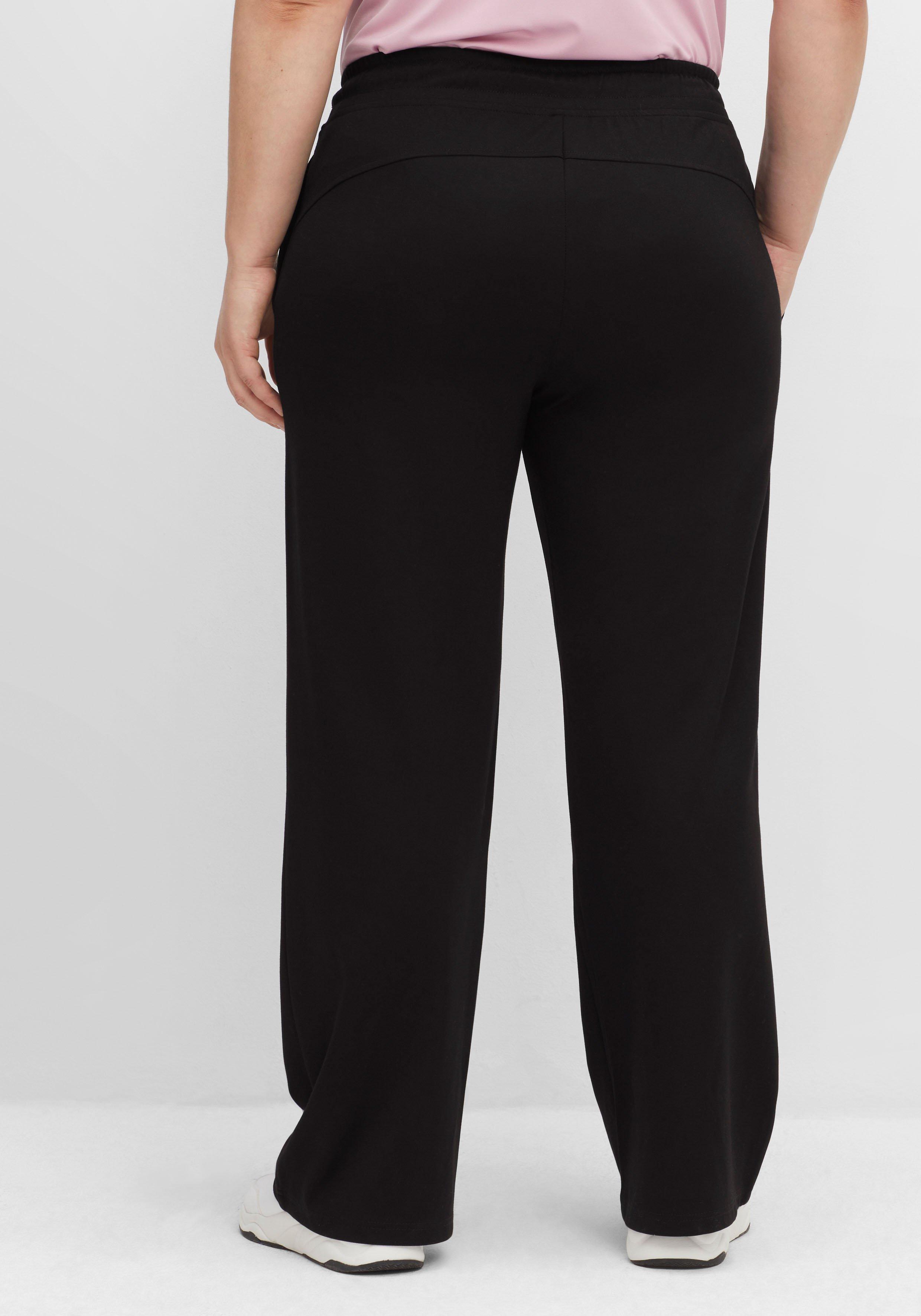 Sporthose aus Funktionsmaterial, mit Gummibund