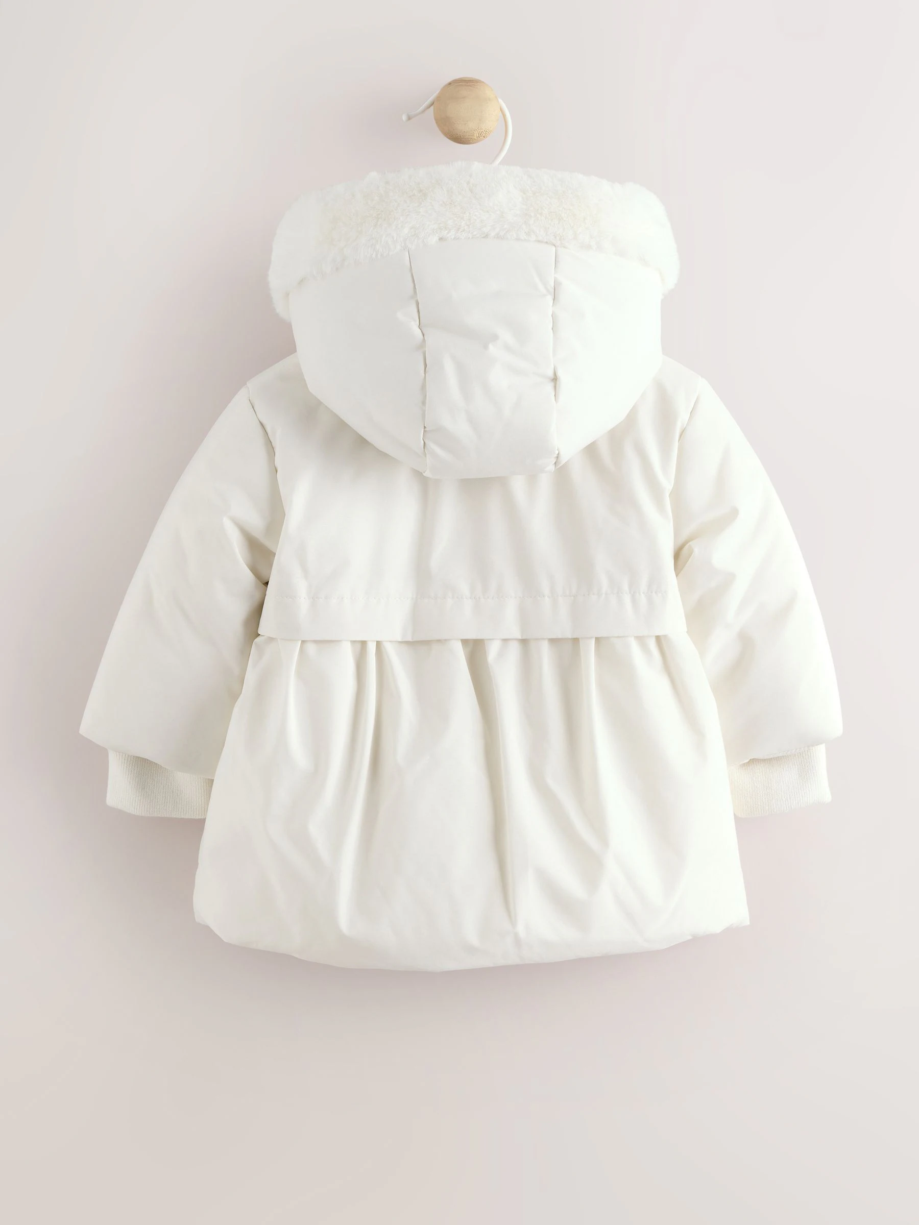 Wit - Gewatteerd babyjasje met strik (0mnd -2jr)