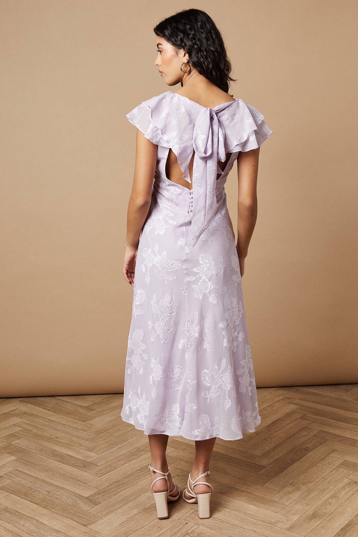 Oasis Robe Midi à Volants Petite Plain Satin Dévoré