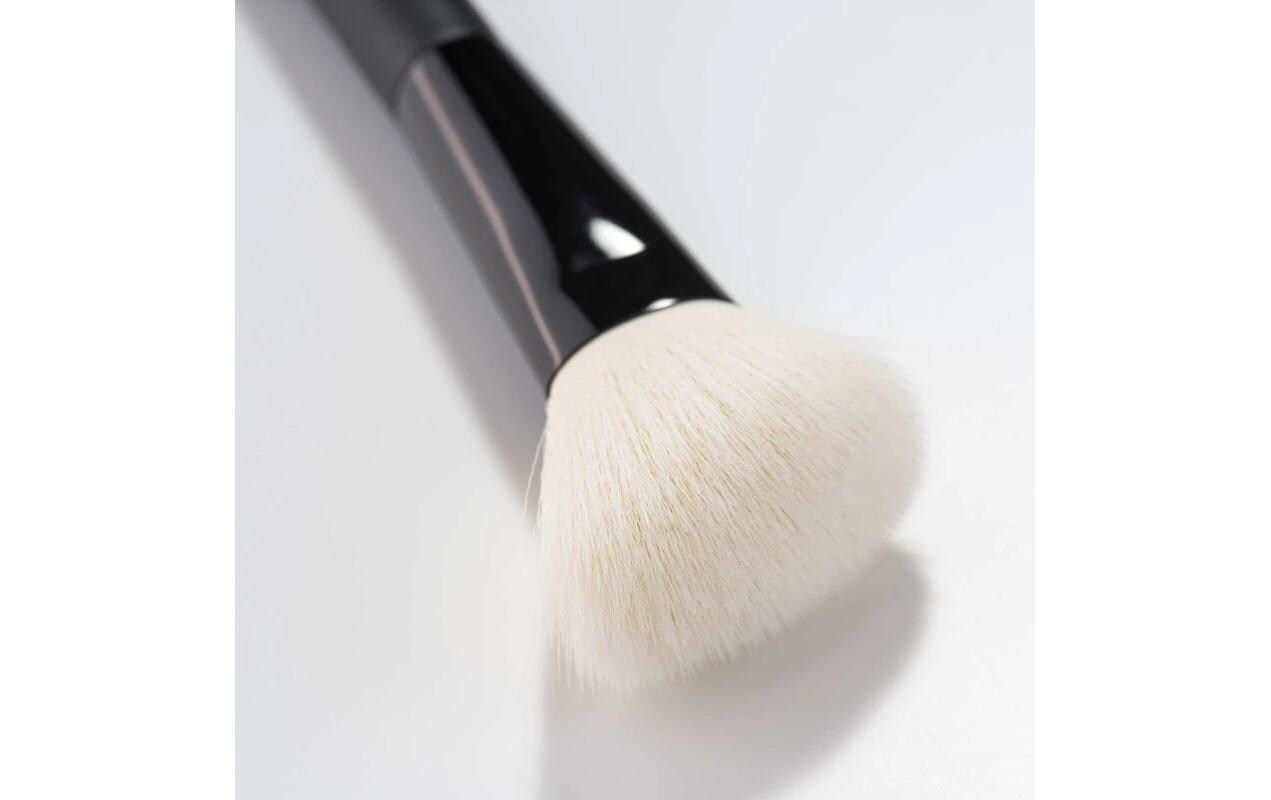 Rouge-Pinsel Blusher Brush Premium QualityRouge Pinsel in Premium-Qualität