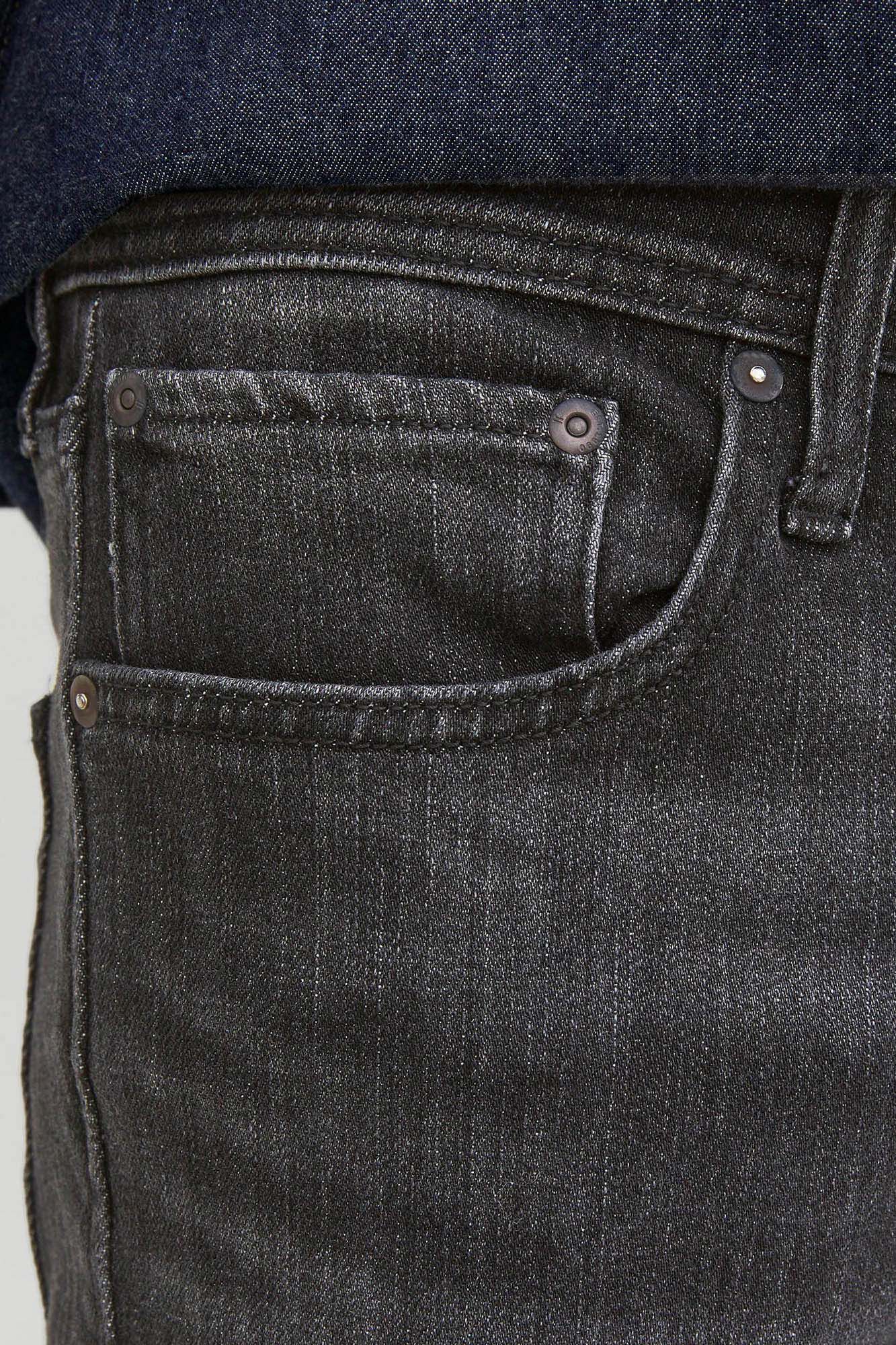 Calça jeans Mike com corte afunilado