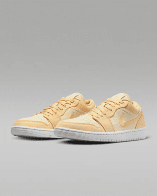 Air Jordan 1 Low SE Women's Shoes