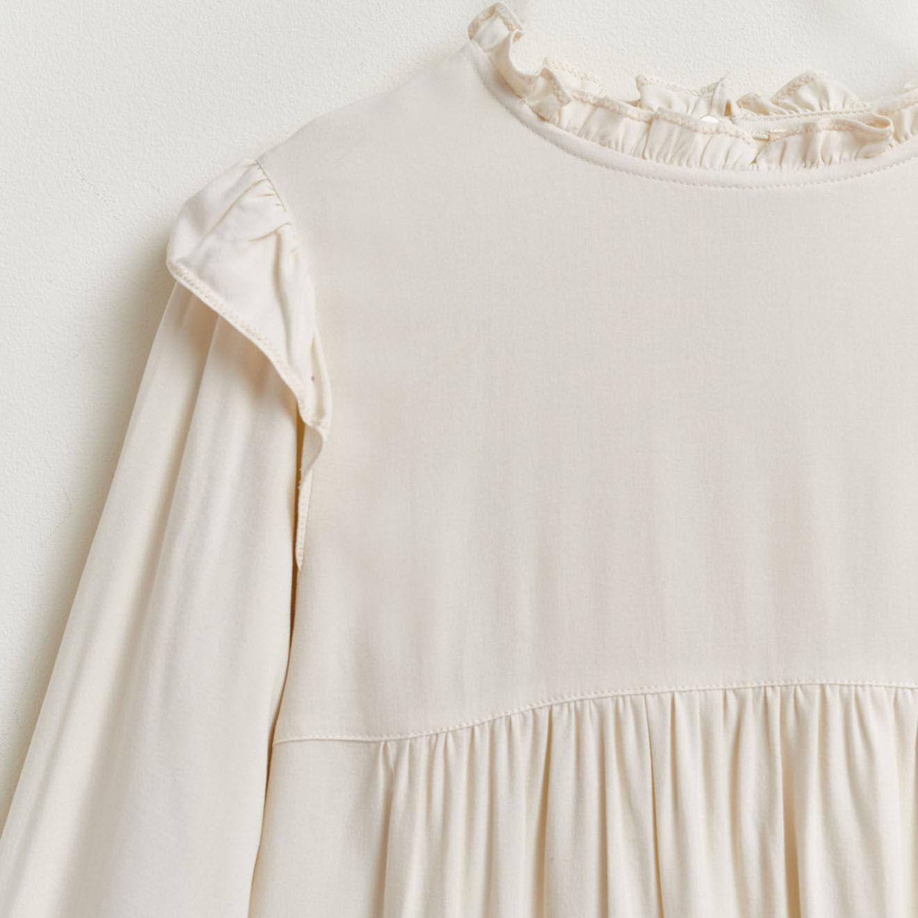 Bellerose Blouse Perform à volants écrue