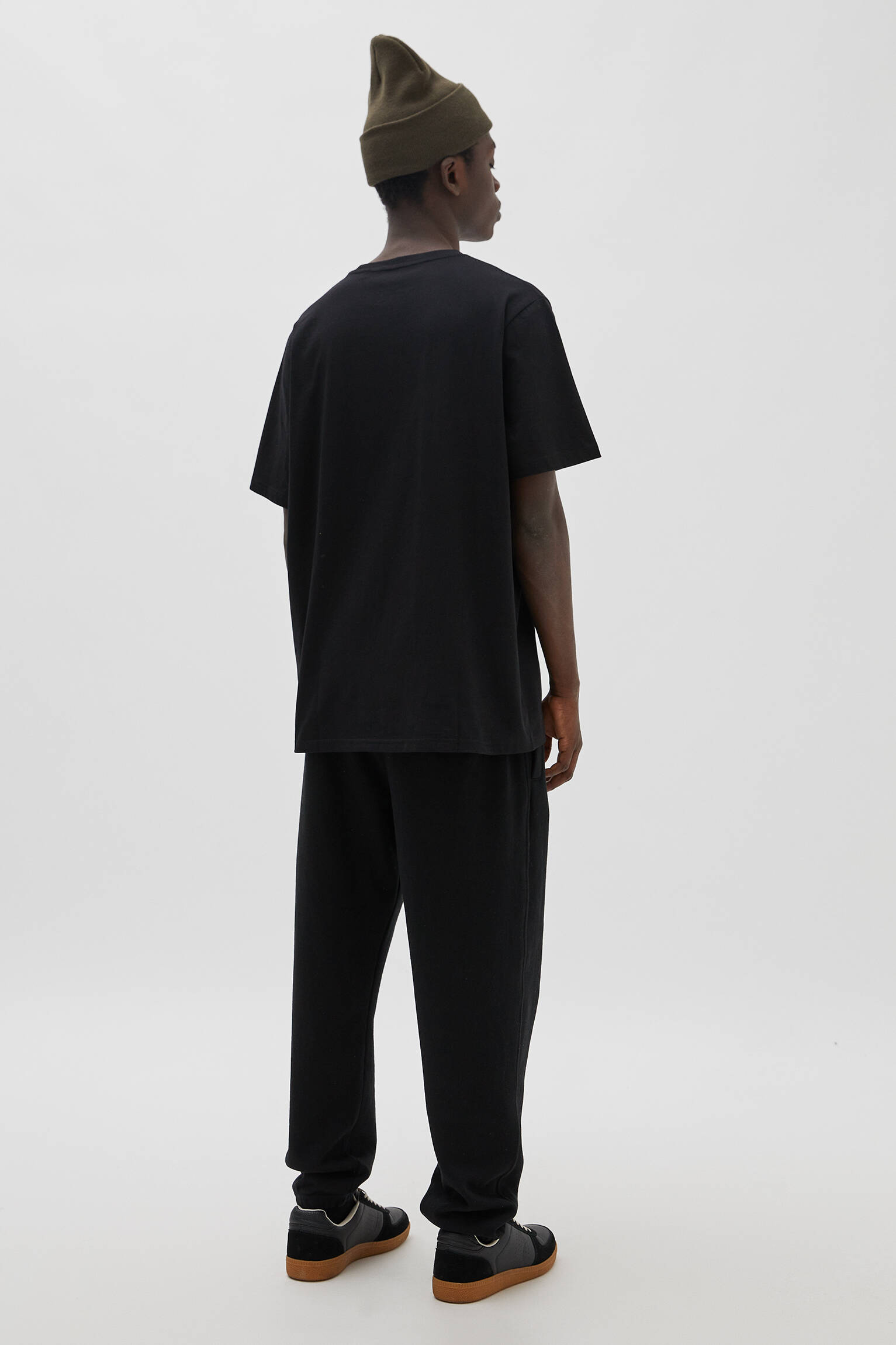PACOTE DE CAMISETAS BÁSICAS - PRETO