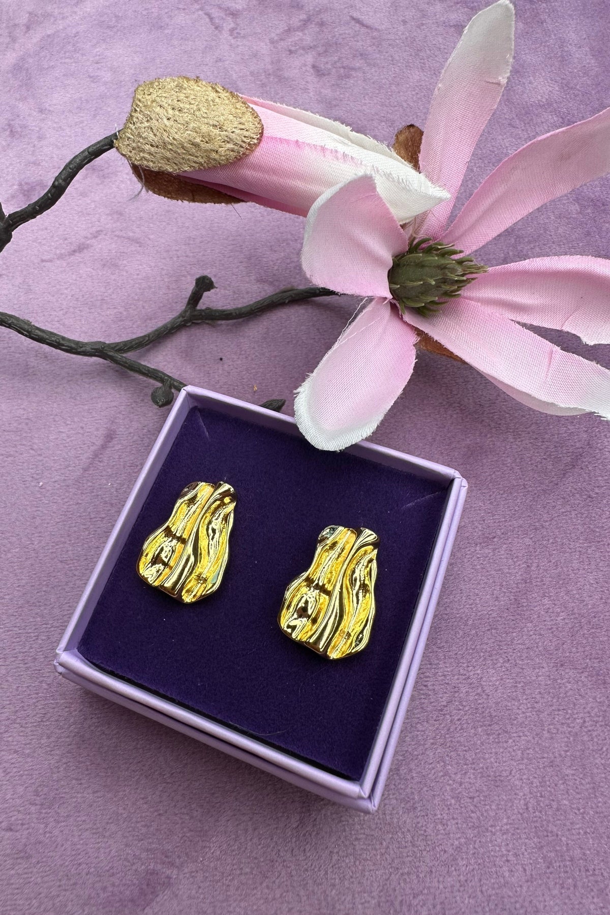 Mellow Moon Wave Earring