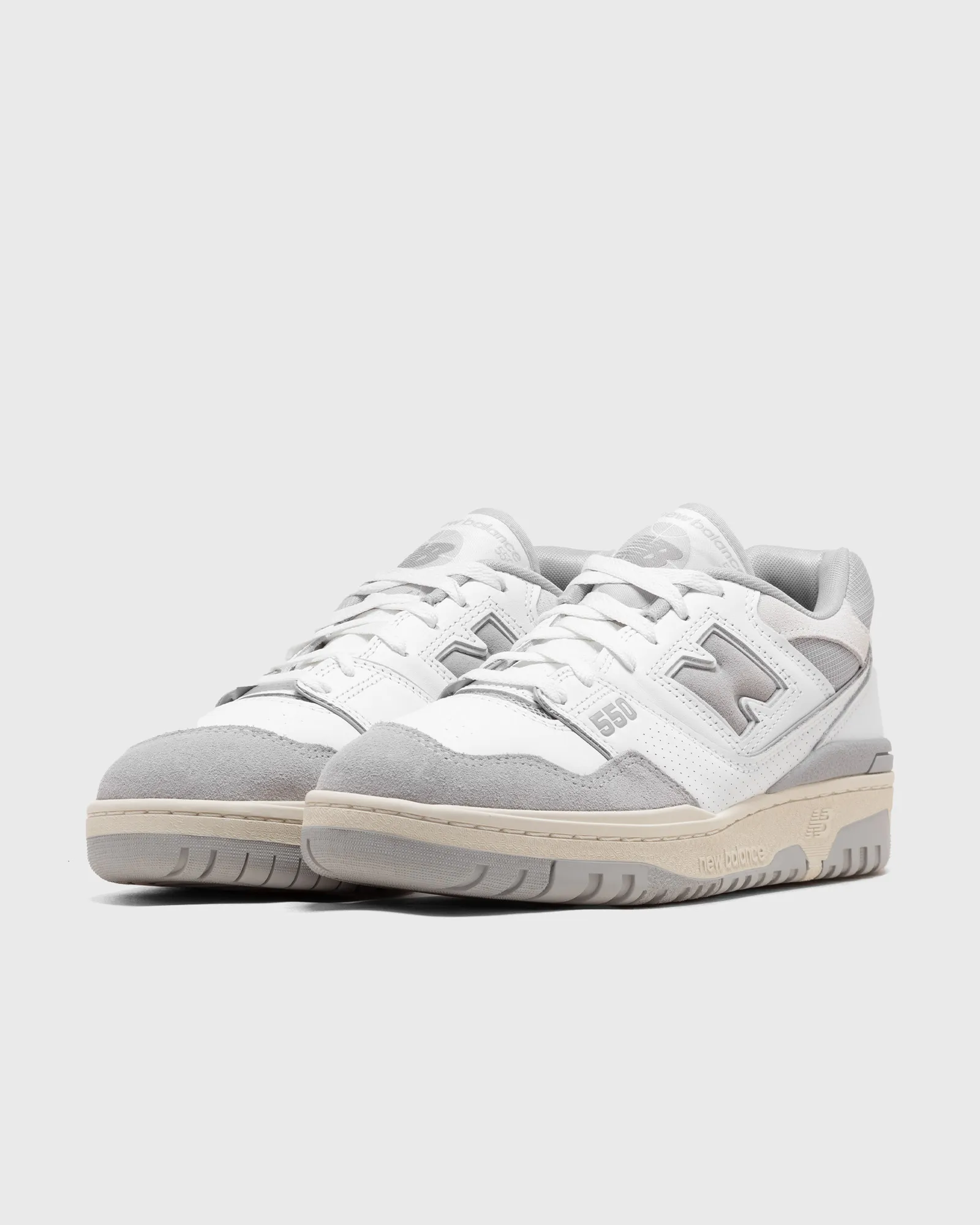 New Balance 550