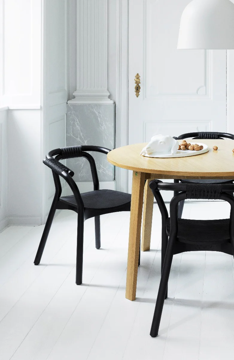 Normann Copenhagen  Bell lampe, medium, hvid - H: 44 cm.