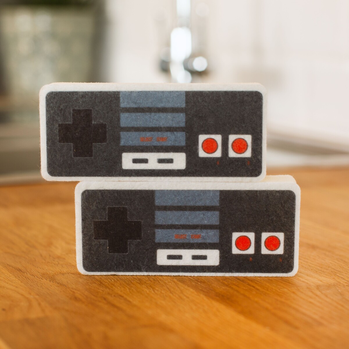 Thumbsup - Retro Controller Skuresvampe - 2 Stk