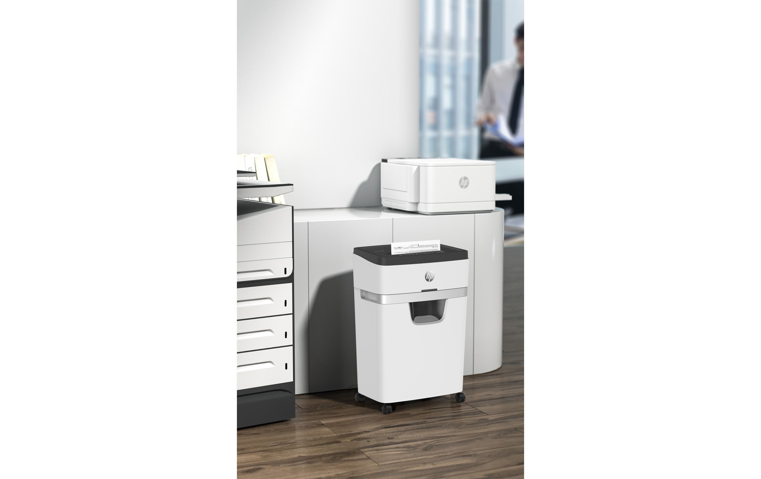 Aktenvernichter OneShred 12MC P-5, 12 Seiten<br>Dokumentenvernichter von HP