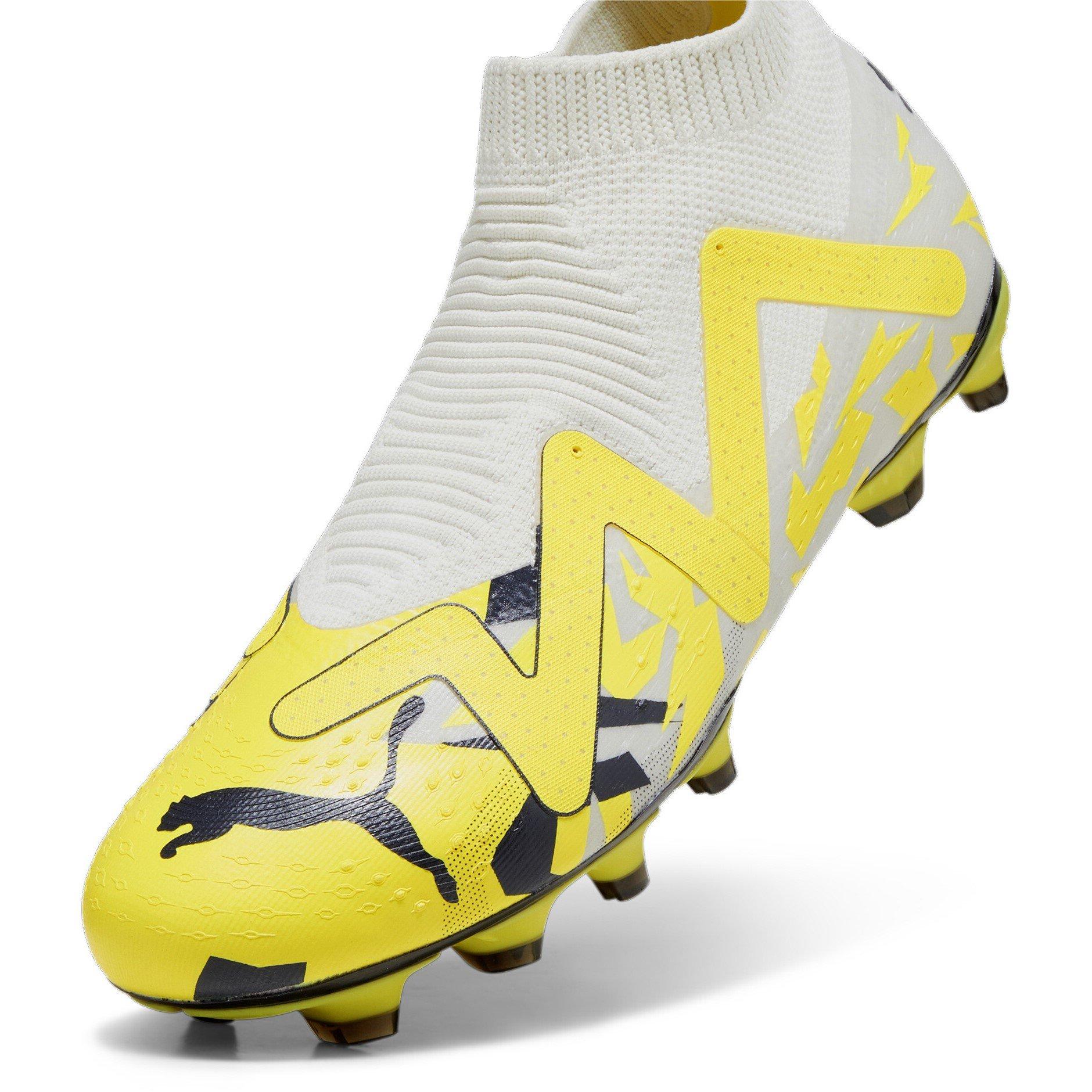 Puma Future Match.3 Firm Ground Laceless Football