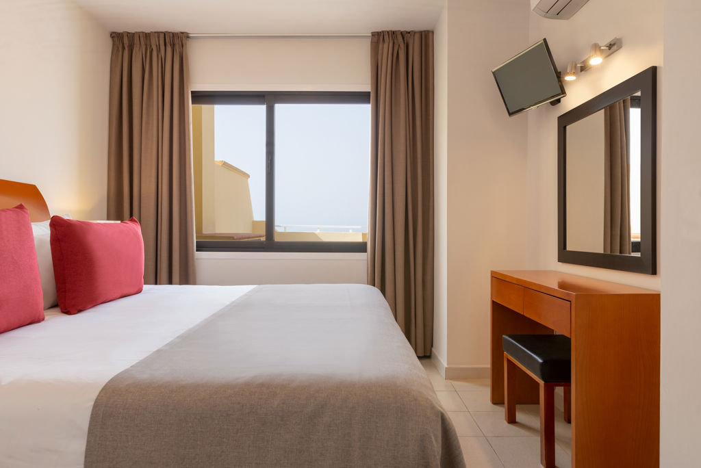 Fly & Go Ramada Residences by Wyndham Costa Adeje Logies - Appartement