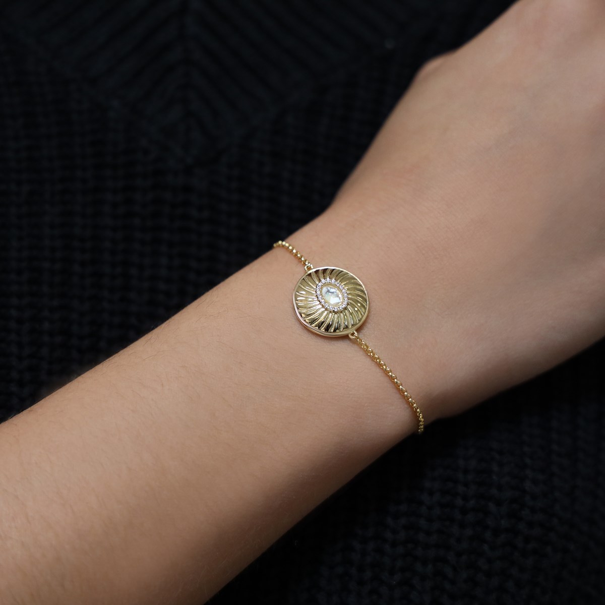 Bracelet  Argent Doré Elisabeth Pierre Nacre Blanche