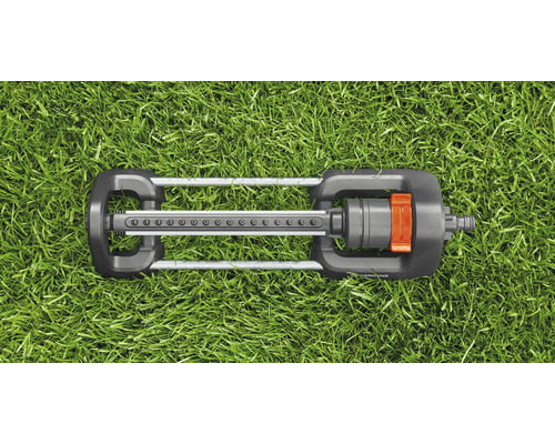 GARDENA Classic Polo rechthoekige gazonsproeier voor gelijkmatige besproeiing van gazons van 110-250 m², bereik 8-18 m, maximale sproeiafstand 14 m, onderhoudsvrij dankzij roestvrijstalen vuilfilter (2083-20)